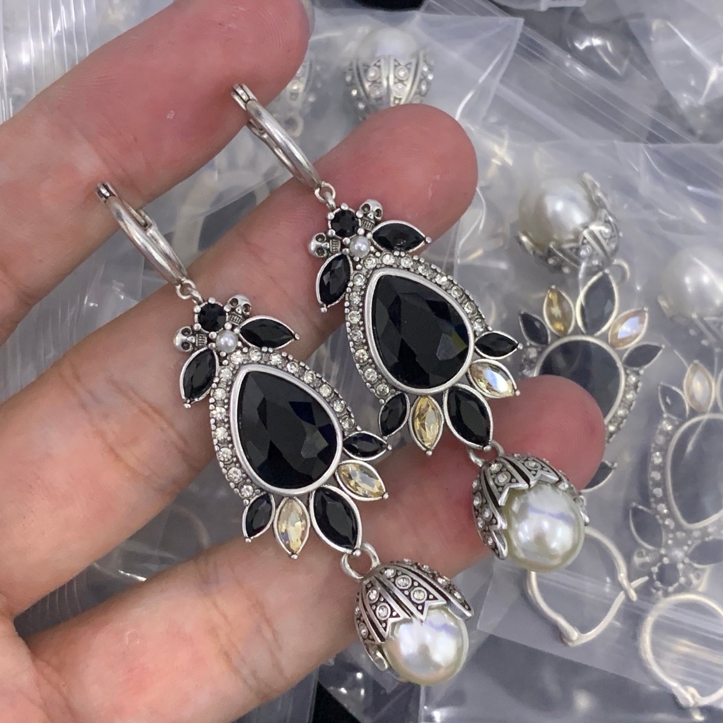 luxluxhouse Low price and high quality accessories Alexander McQueen