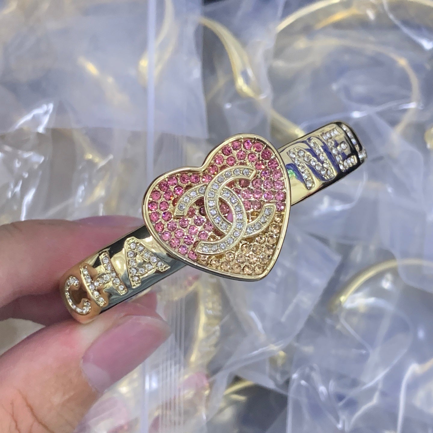 luxluxhouse Low price and high quality accessories Chanel