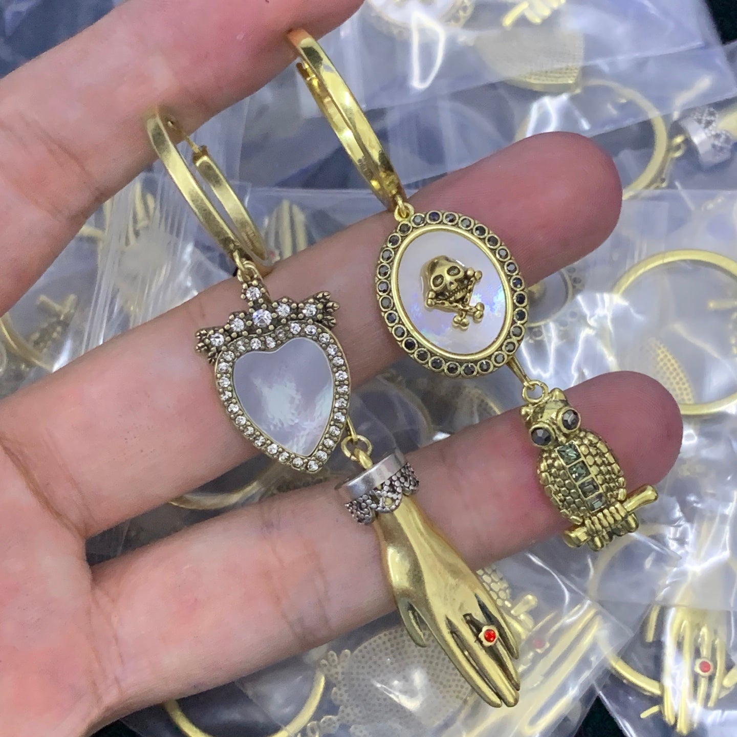 LuxluxHouse Low Price And High Quality Accessories Alexander McQueen