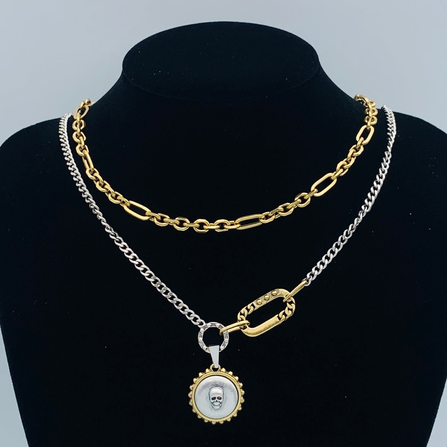luxluxhouse Low price and high quality accessories Alexander McQueen