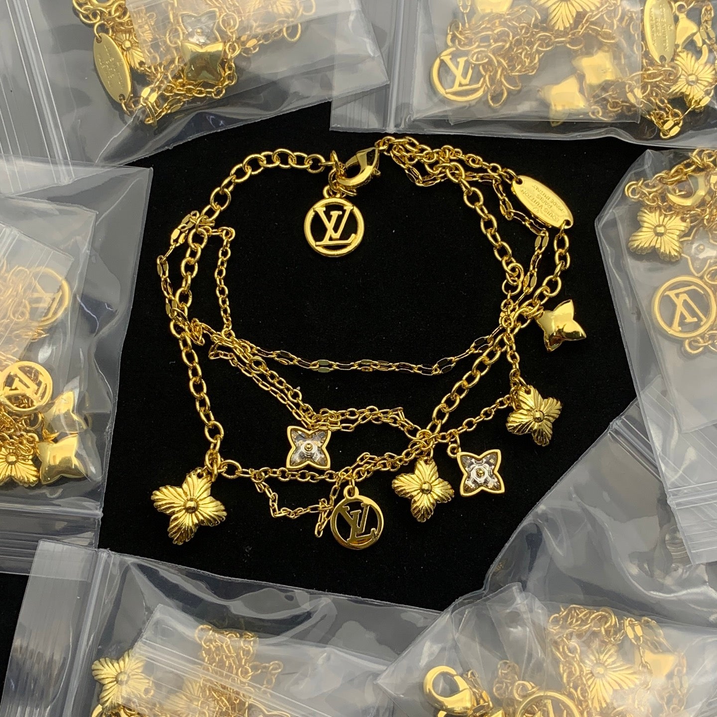 luxluxhouse Low price and high quality accessories Louis Vuitton