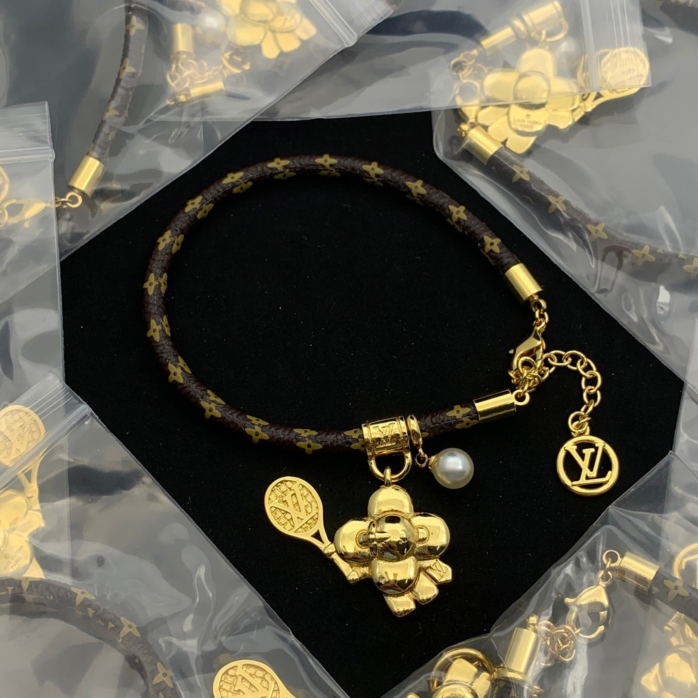 luxluxhouse Low price and high quality accessories Louis Vuitton