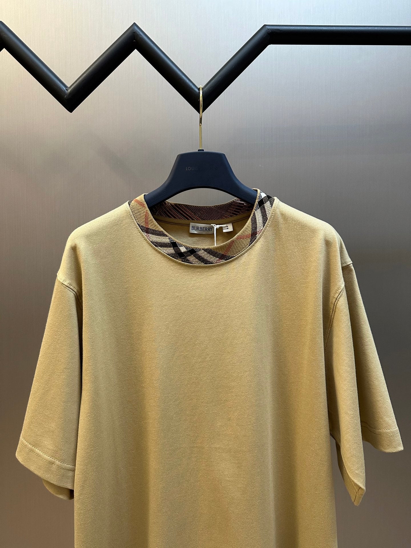 LuxluxHouse Best Quality Clothes Burberry T-shirt