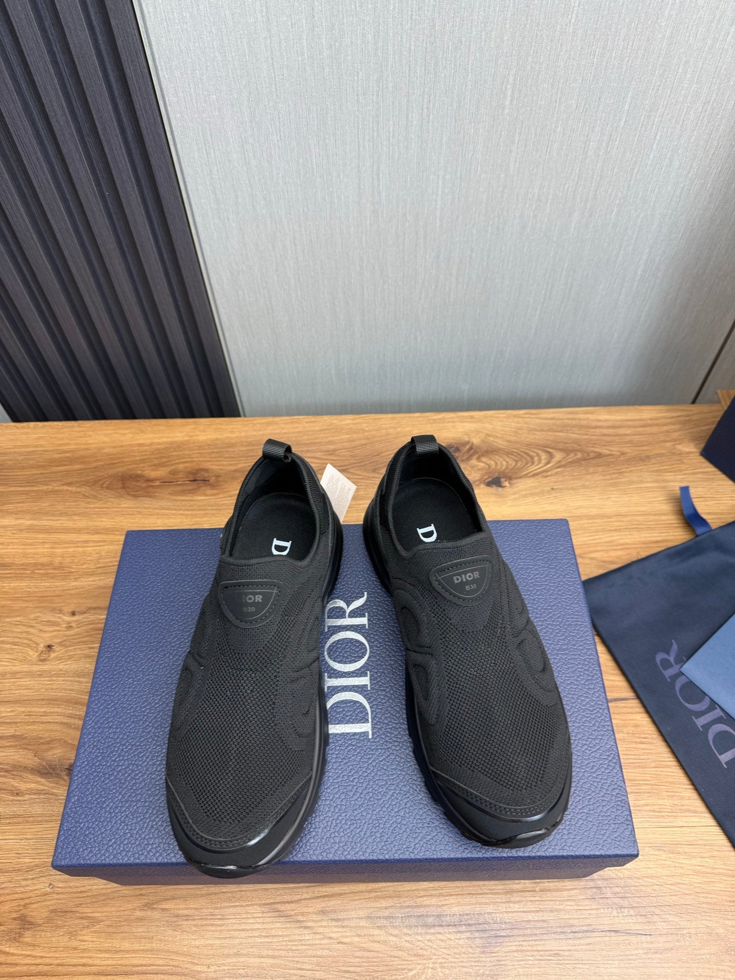 LuxluxHouse Best Quality Shoes Dior