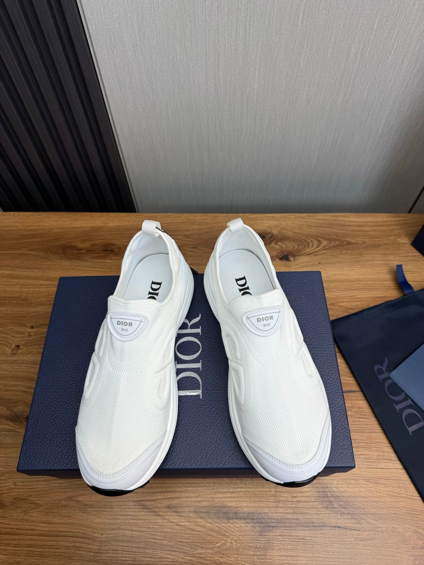 LuxluxHouse Best Quality Shoes Dior