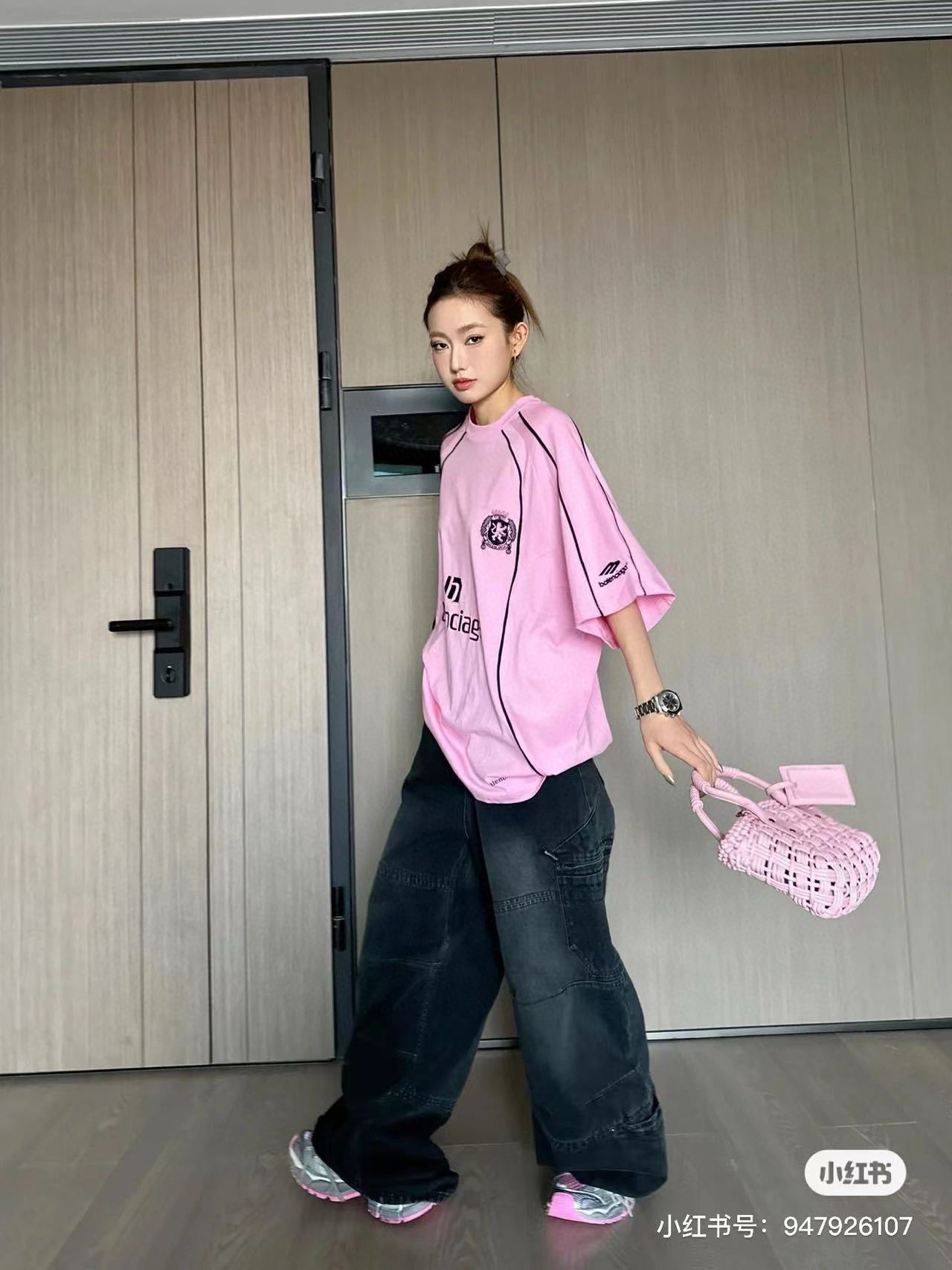 LuxluxHouse Best Quality Clothes Balenciaga T-shirt
