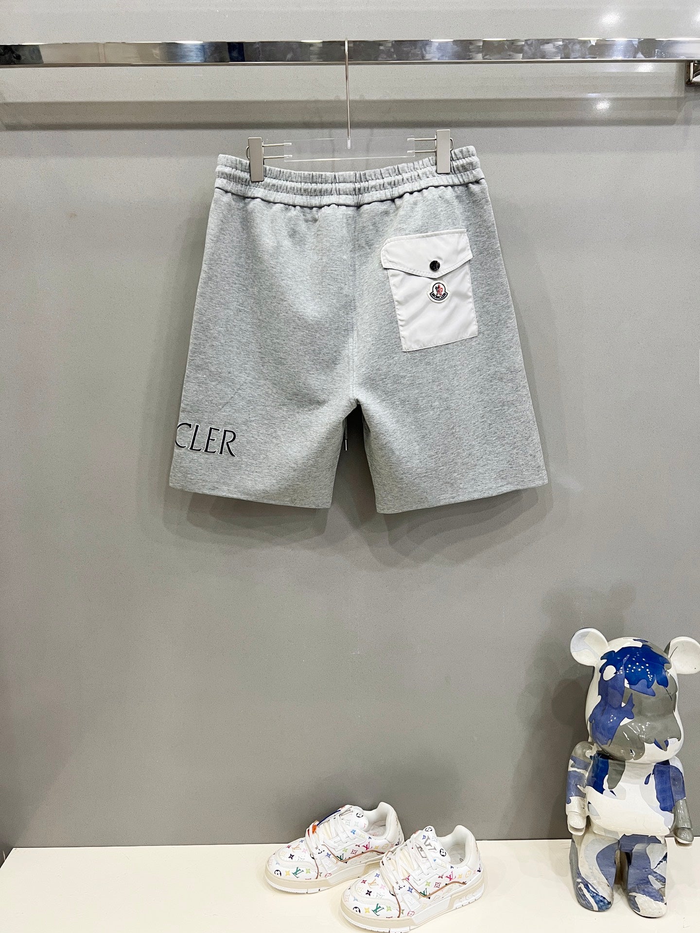 LuxluxHouse Best Quality Clothes Pants Moncler