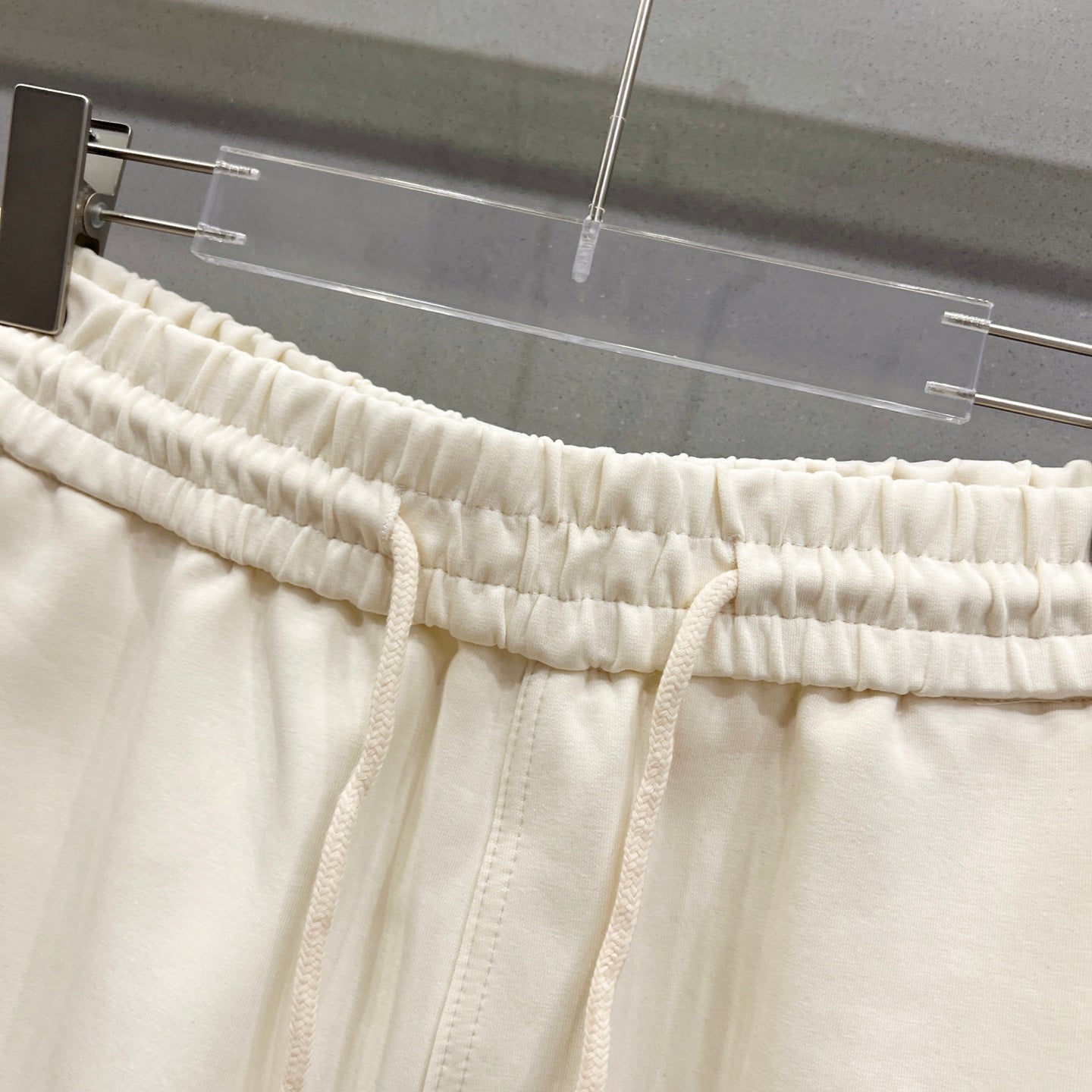 LuxluxHouse Best Quality Clothes Pants Prada