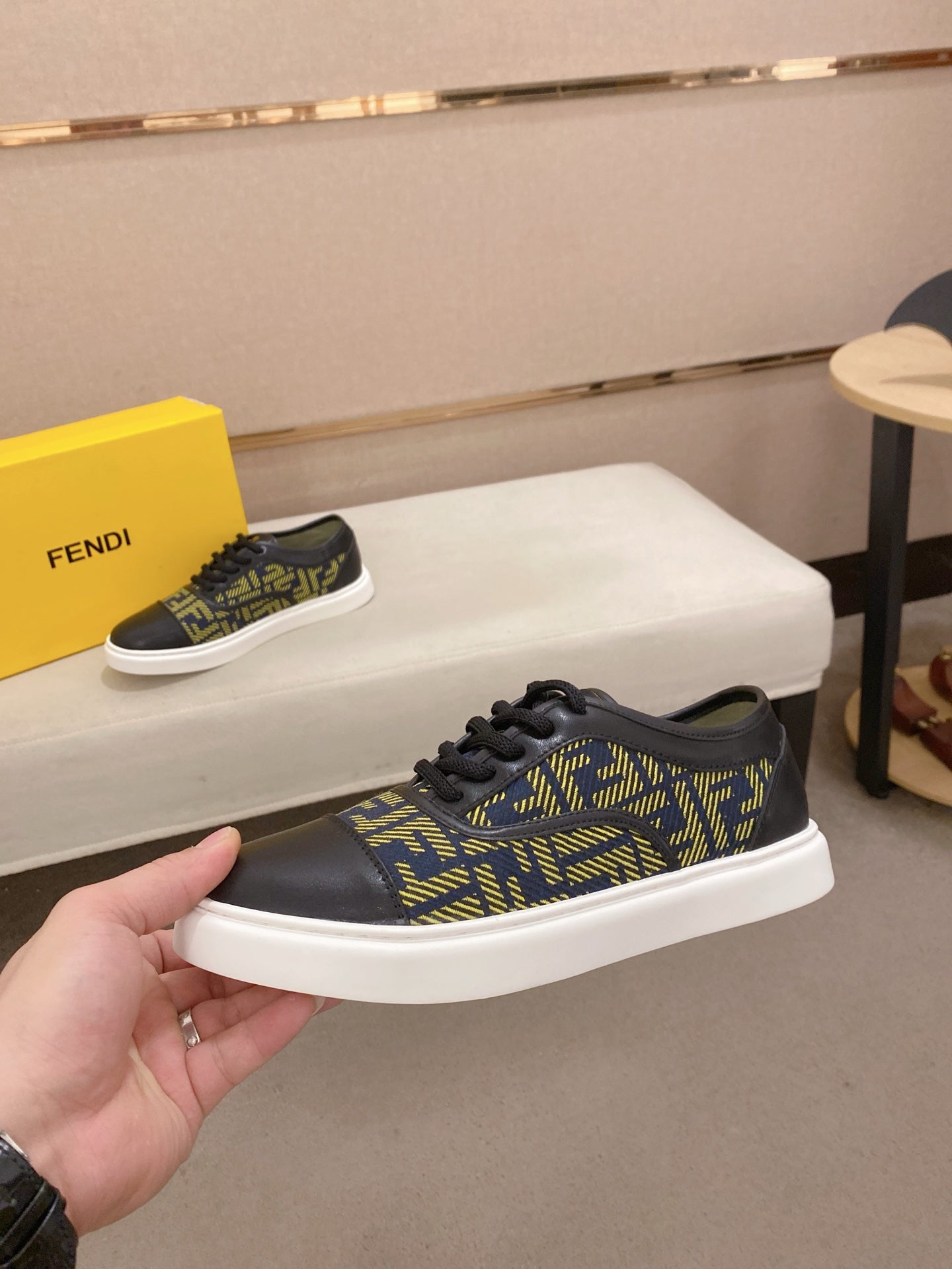 LuxluxHouse Best Quality Shoes Fendi