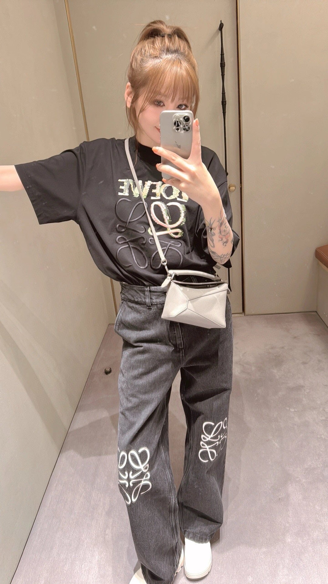 LuxluxHouse Best Quality Clothes T-shirt Loewe