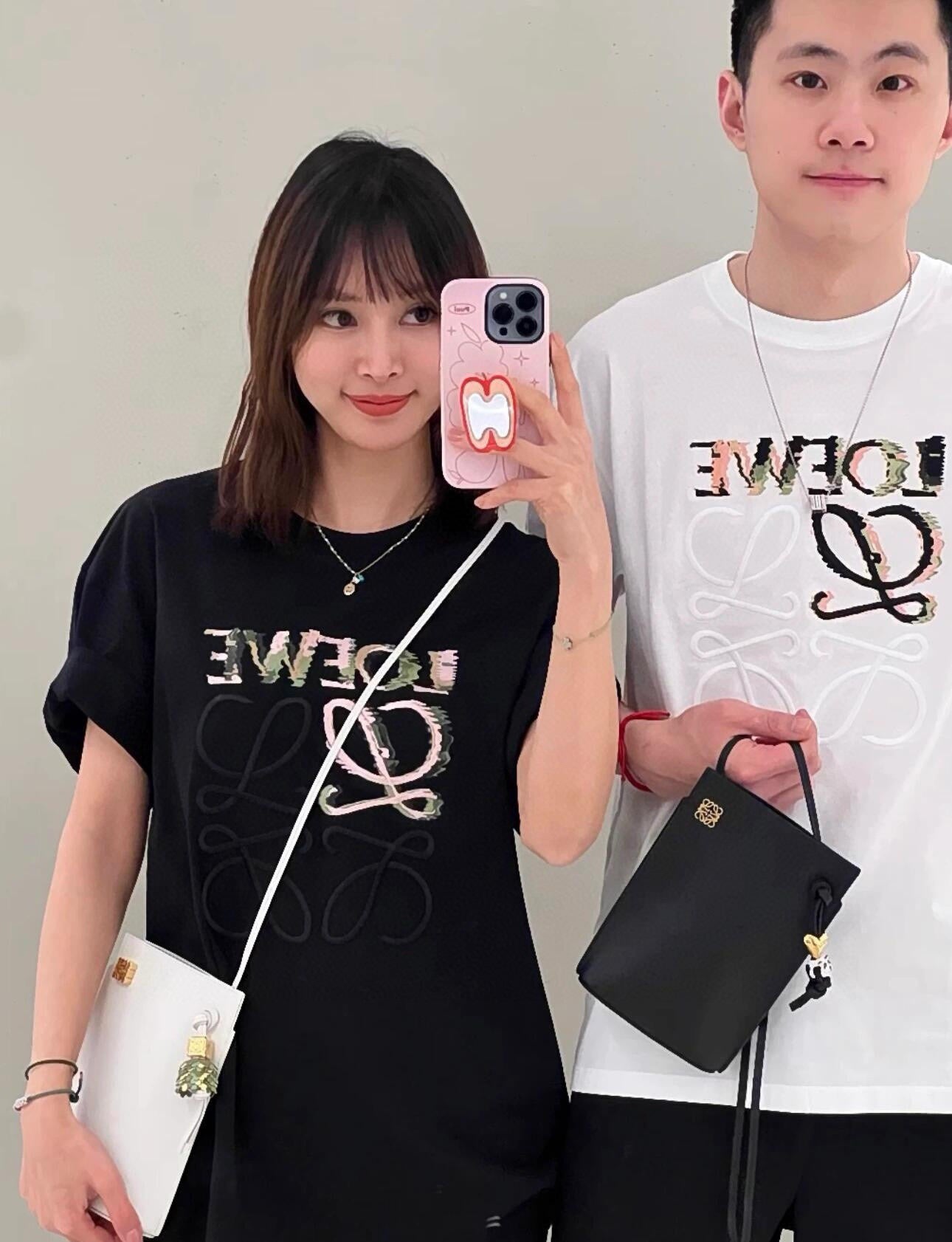 LuxluxHouse Best Quality Clothes T-shirt Loewe