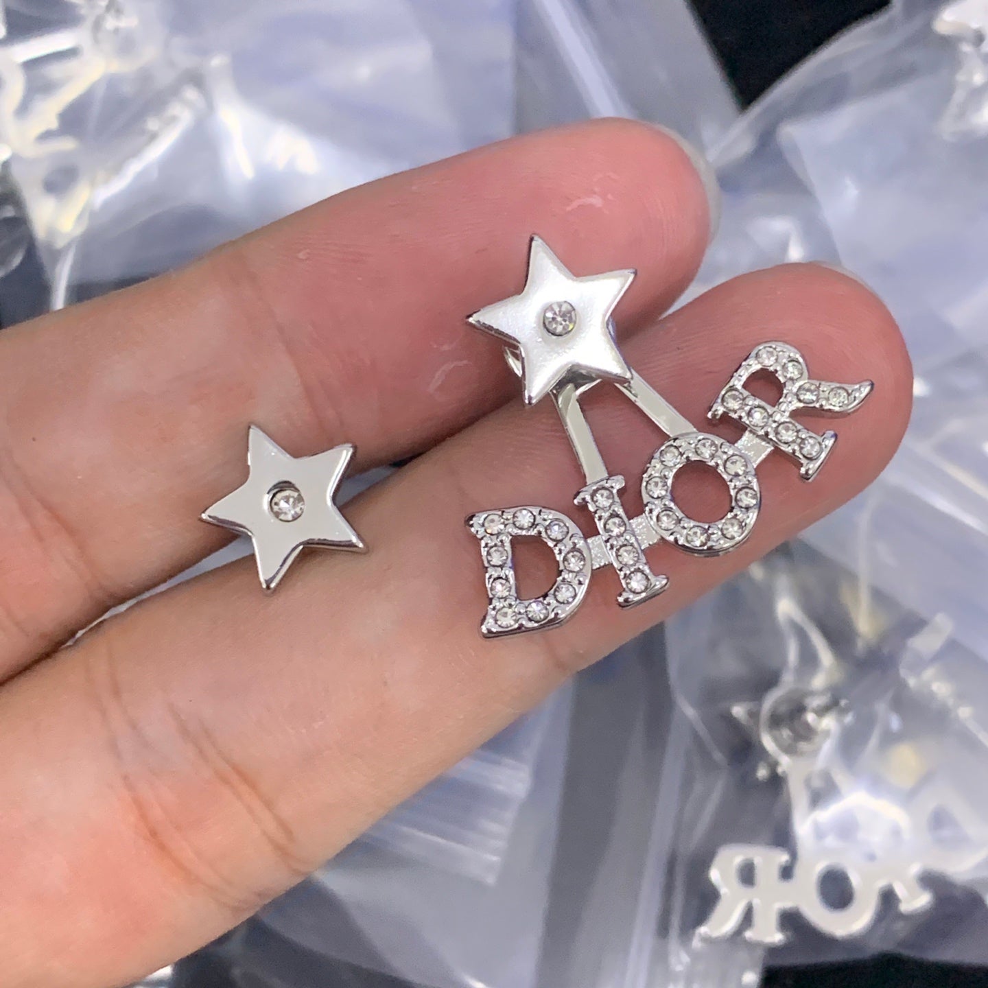 LuxluxHouse Low Price And High Quality Accessories Dior