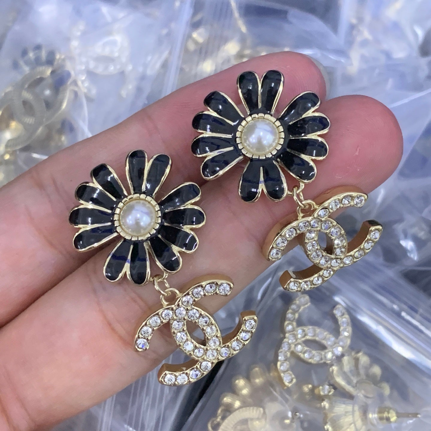 LuxluxHouse Low Price And High Quality Accessories Chanel