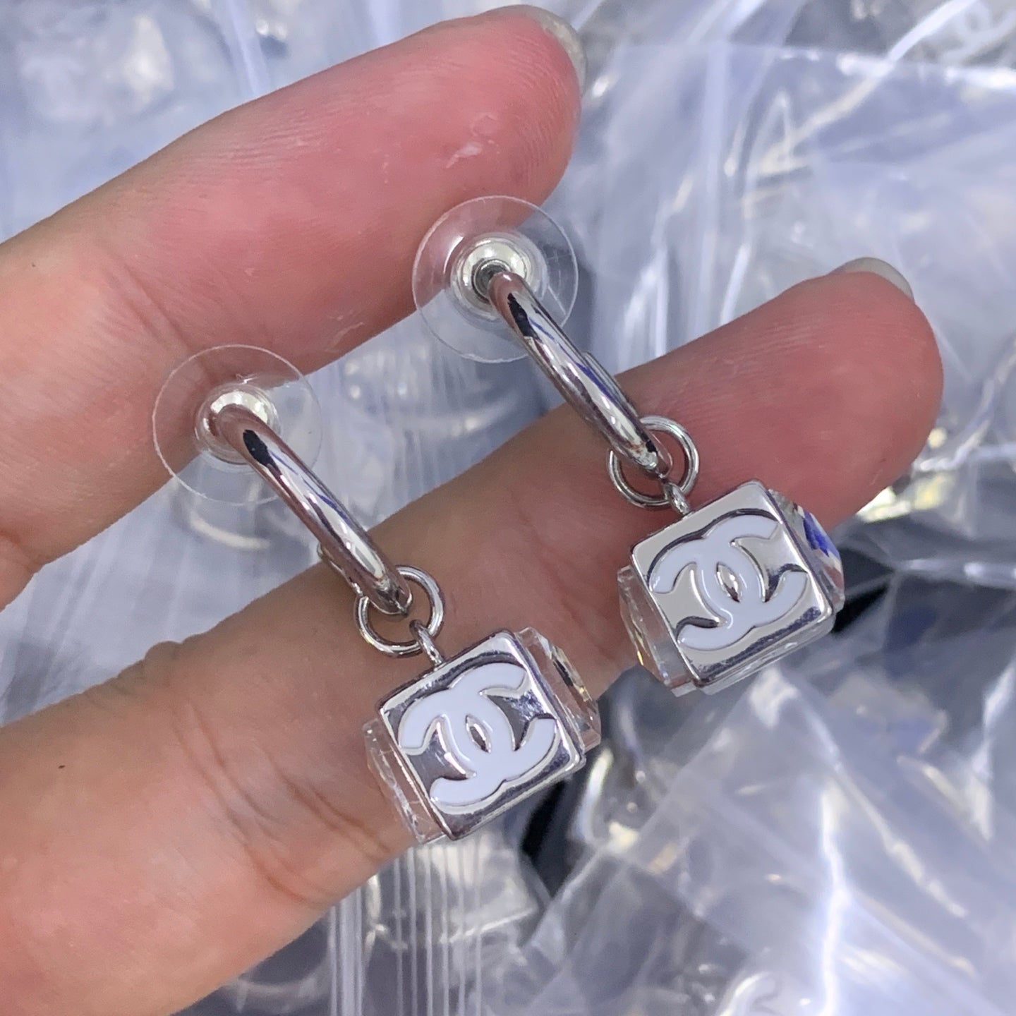 LuxluxHouse Low Price And High Quality Accessories Chanel