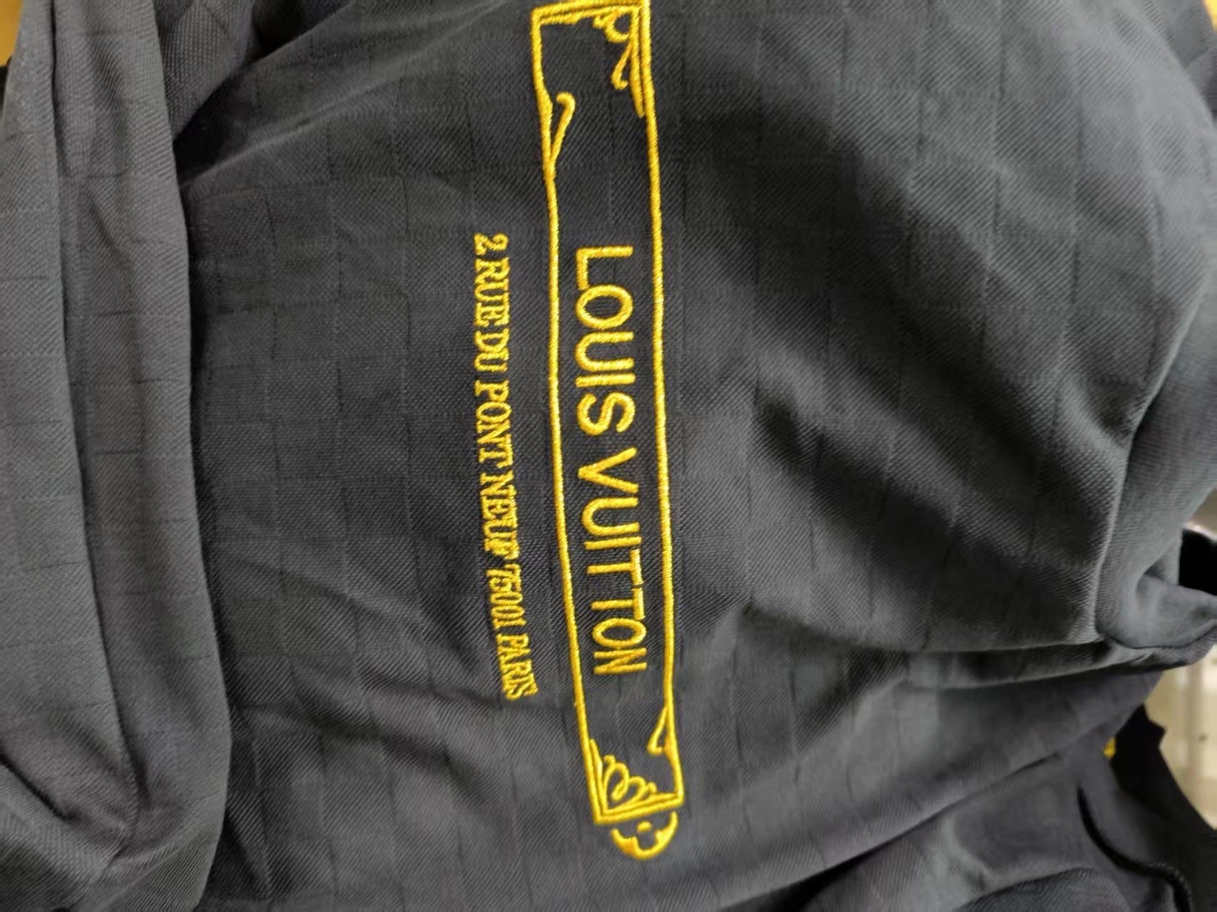 LuxluxHouse Best Quality Clothes T-shirt Louis Vuitton