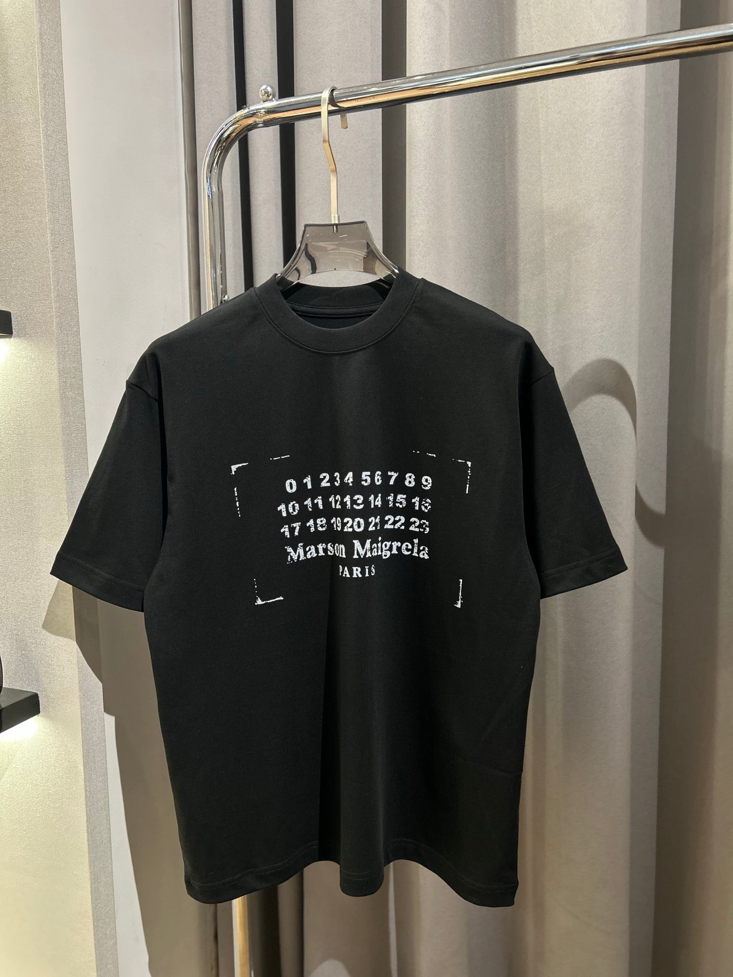 LuxluxHouse Best Quality Clothes T-shirt Chanel & Maison Margiela
