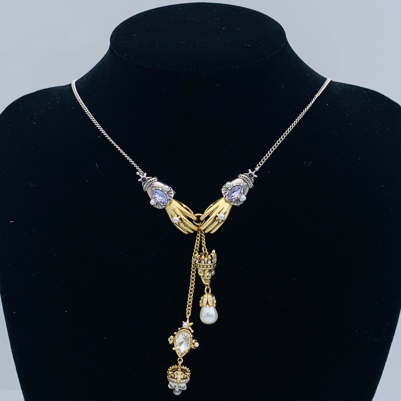 LuxluxHouse Low Price And High Quality Accessories Alexander McQueen