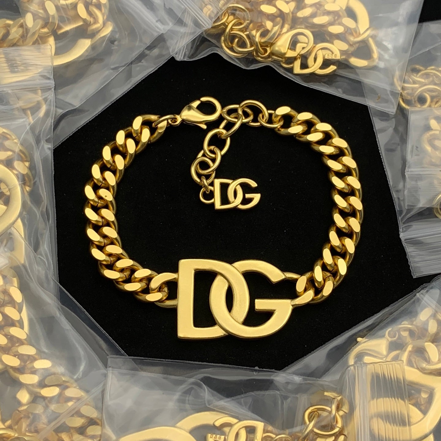 LuxluxHouse Low Price And High Quality Accessories Dolce & Gabbana