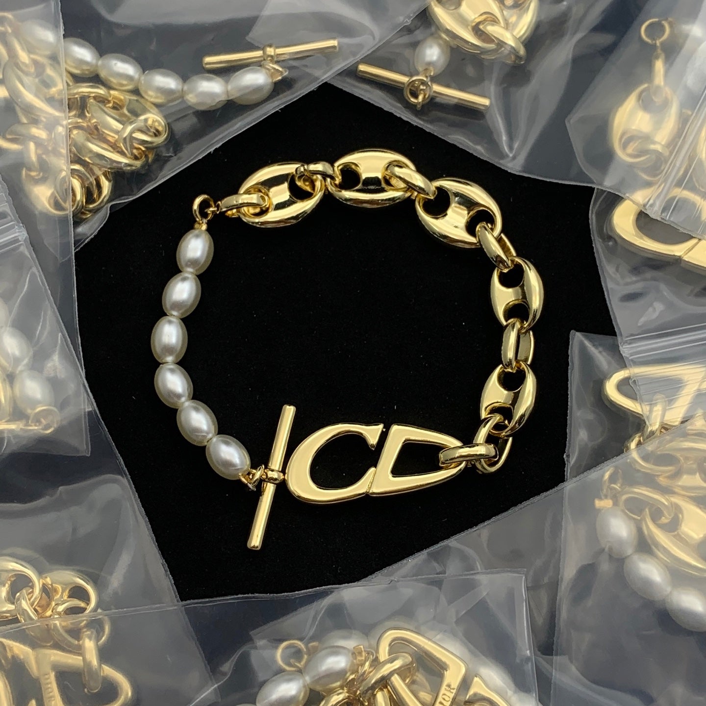 LuxluxHouse Low Price And High Quality Accessories Dior