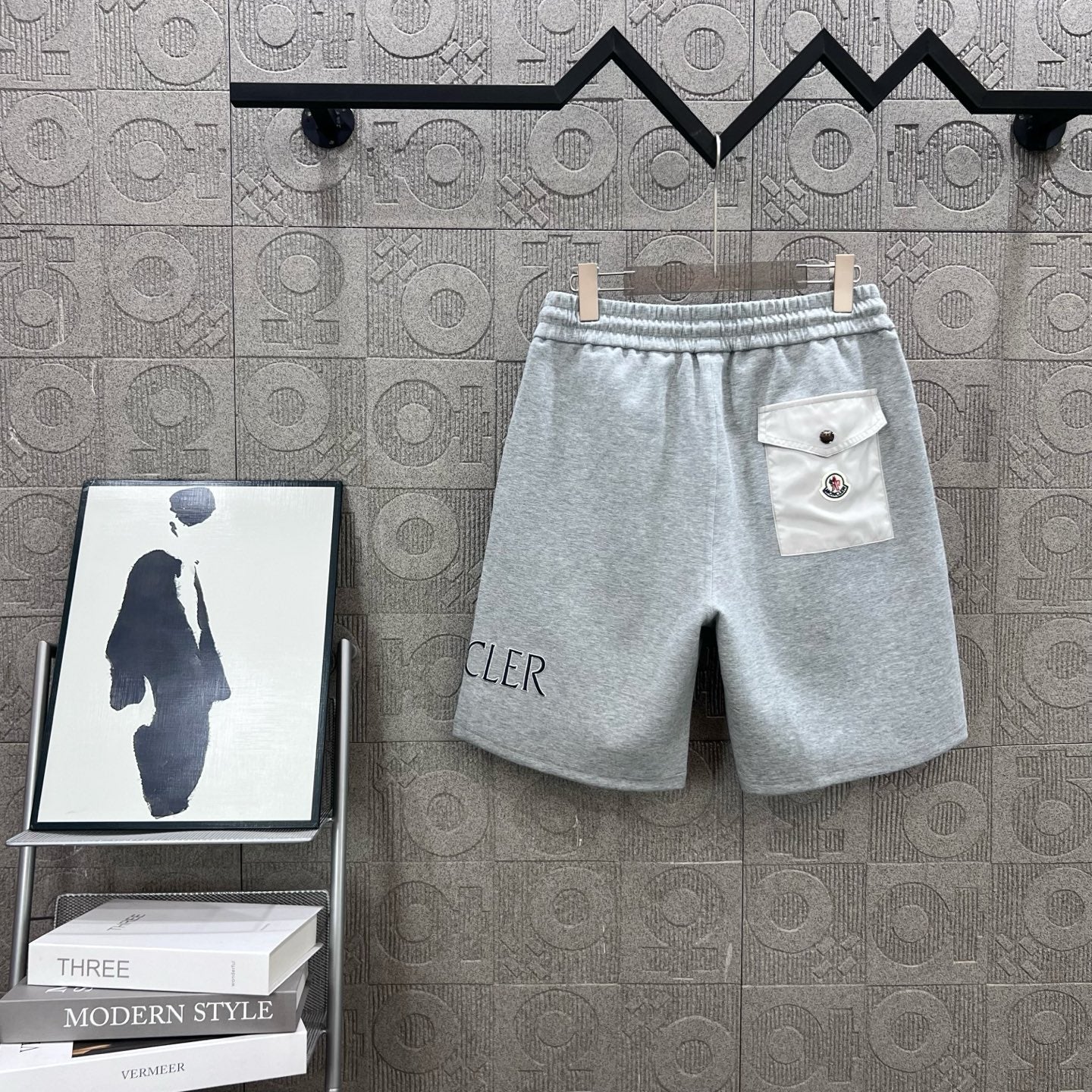 LuxluxHouse Best Quality Clothes Pants Moncler