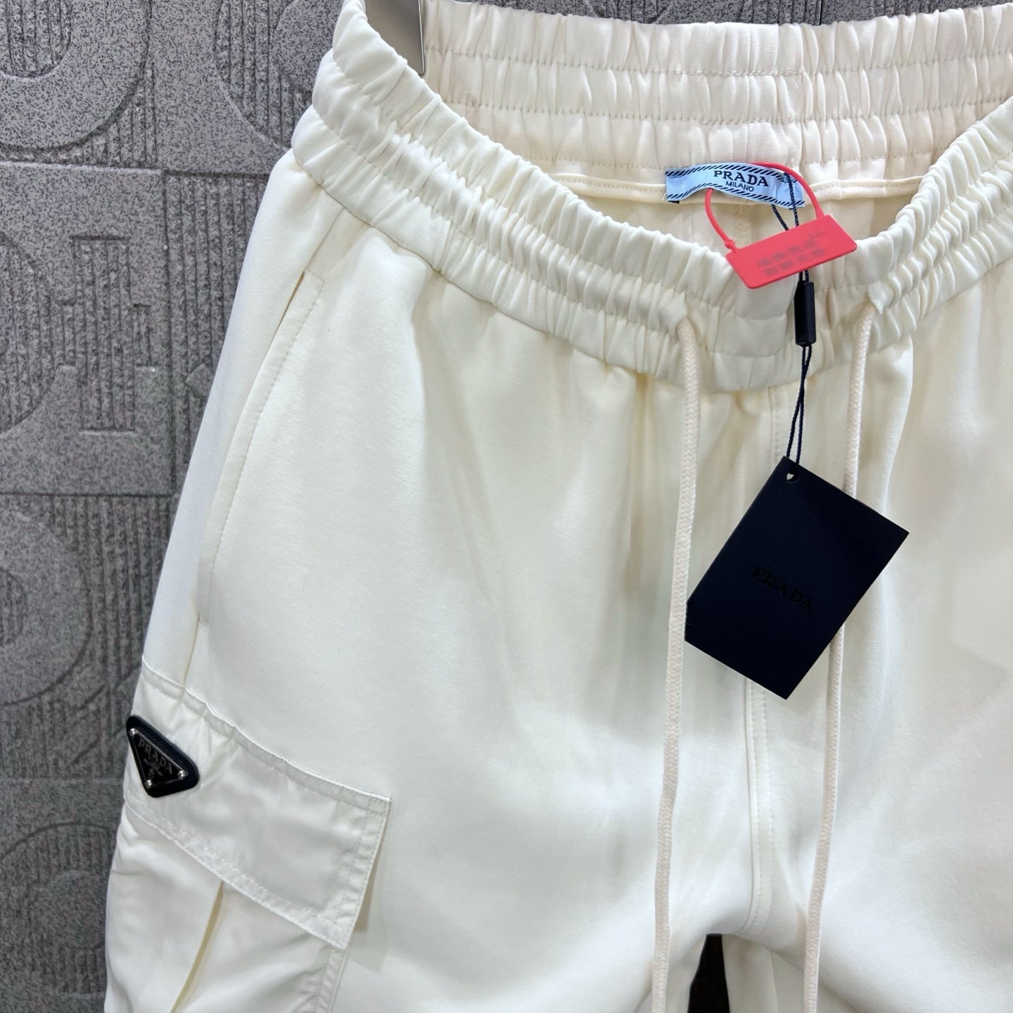 LuxluxHouse Best Quality Clothes Pants Prada
