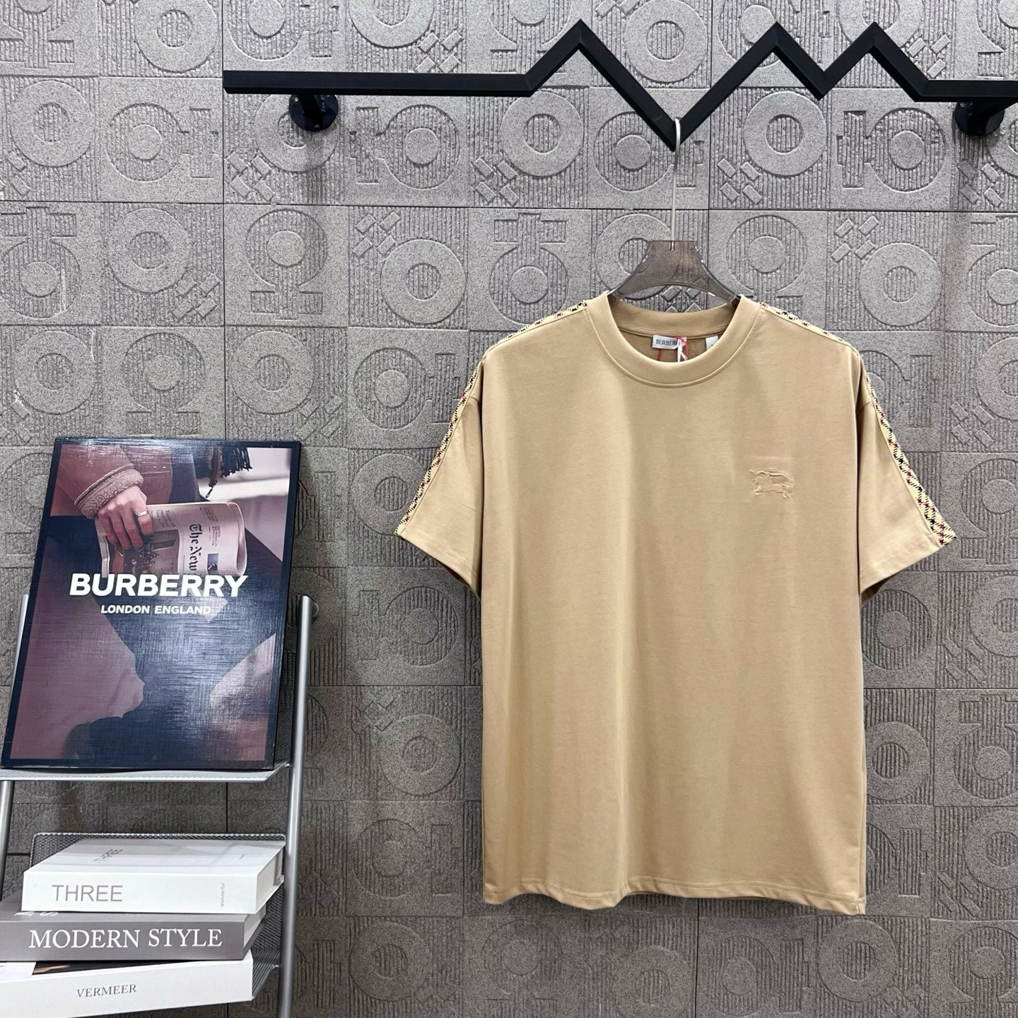 LuxluxHouse Best Quality Clothes Burberry T-shirt