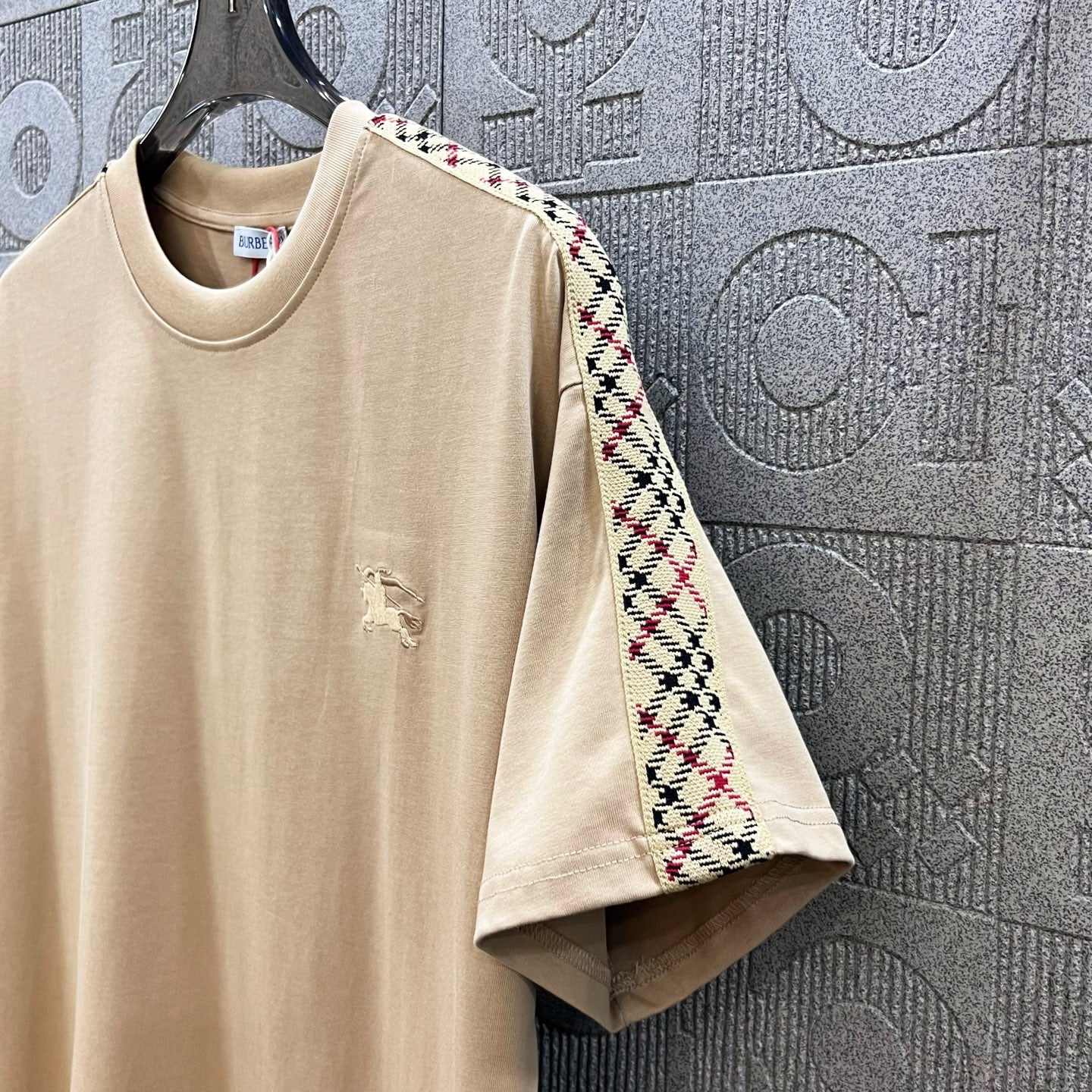 LuxluxHouse Best Quality Clothes Burberry T-shirt