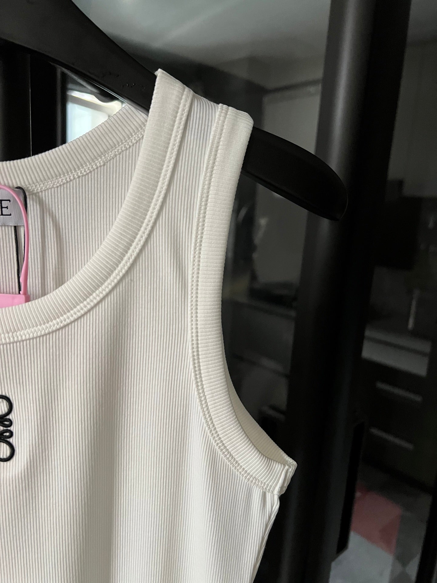 LuxluxHouse Best Quality Clothes T-shirt Loewe