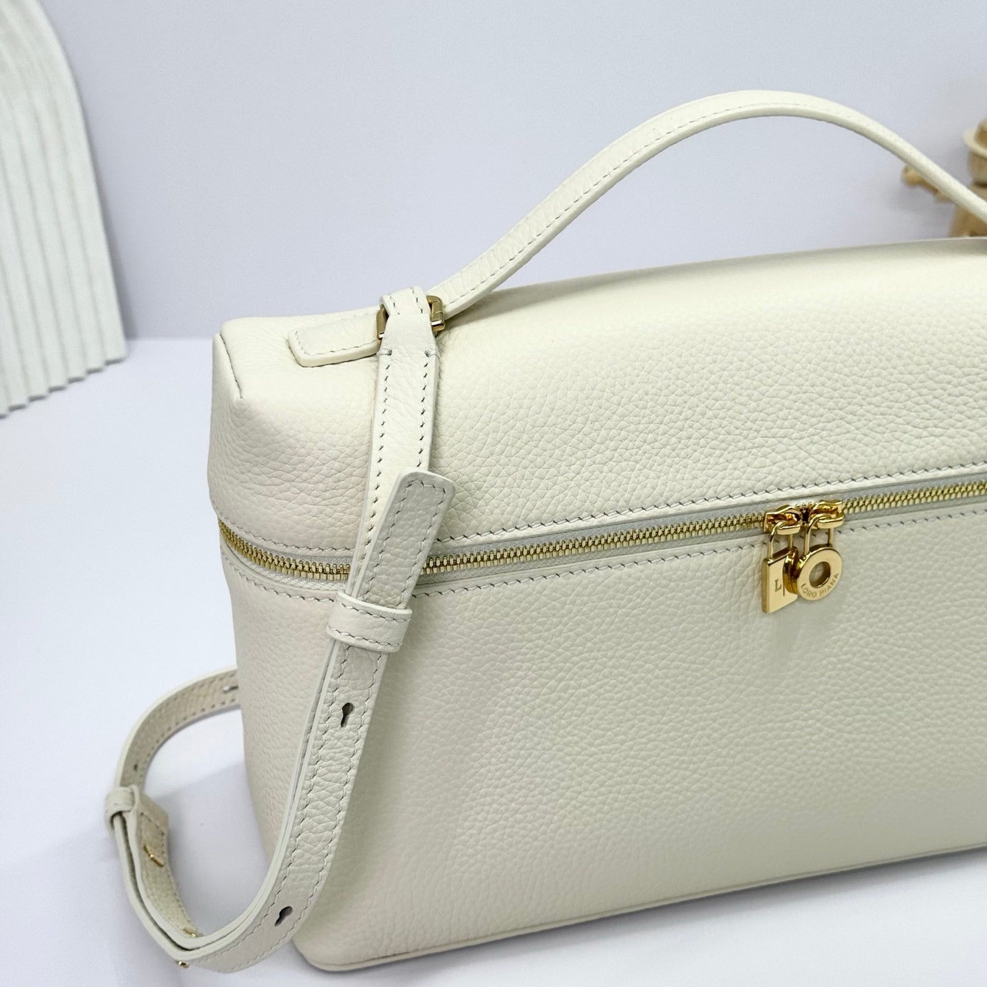 LuxluxHouse Best Quality Bags Loro Piana Women
