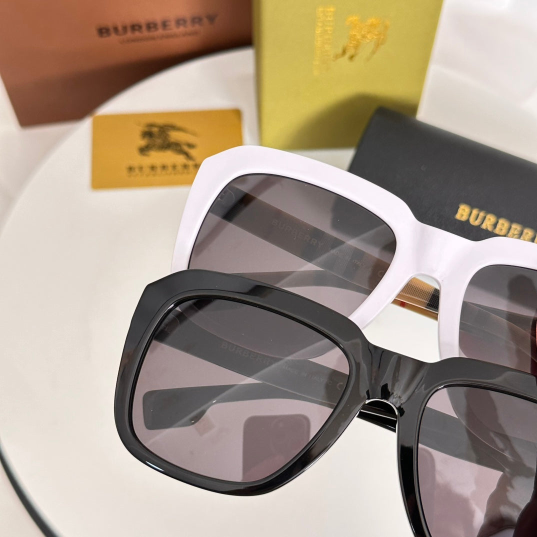 LuxluxHouse Best Quality Glasses Burberry