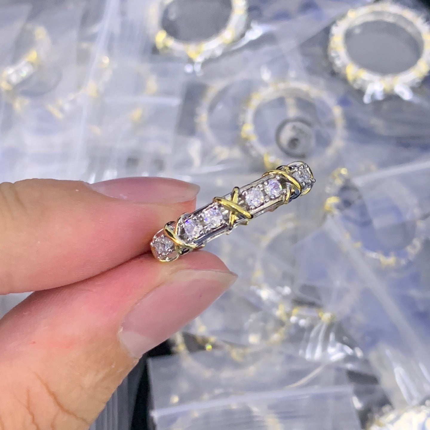 LuxluxHouse Low Price And High Quality Accessories Tiffany