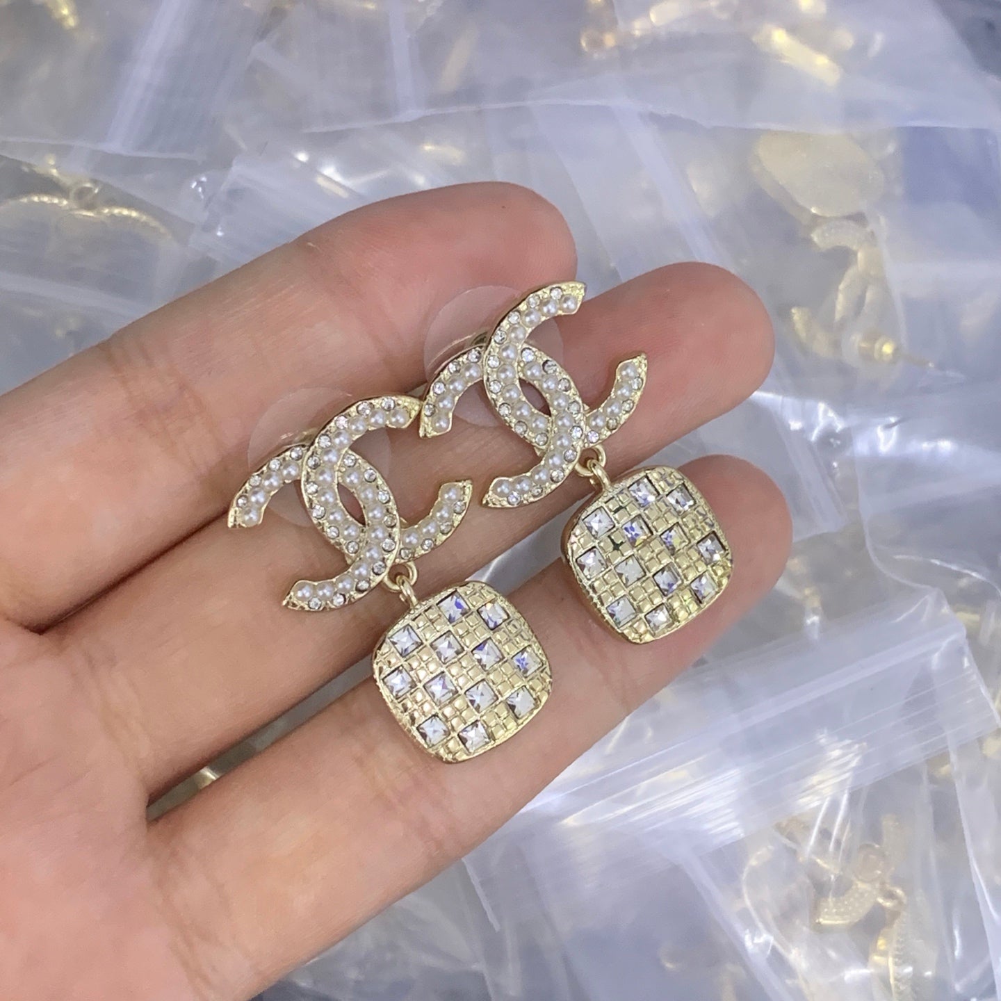 LuxluxHouse Low Price And High Quality Accessories Chanel