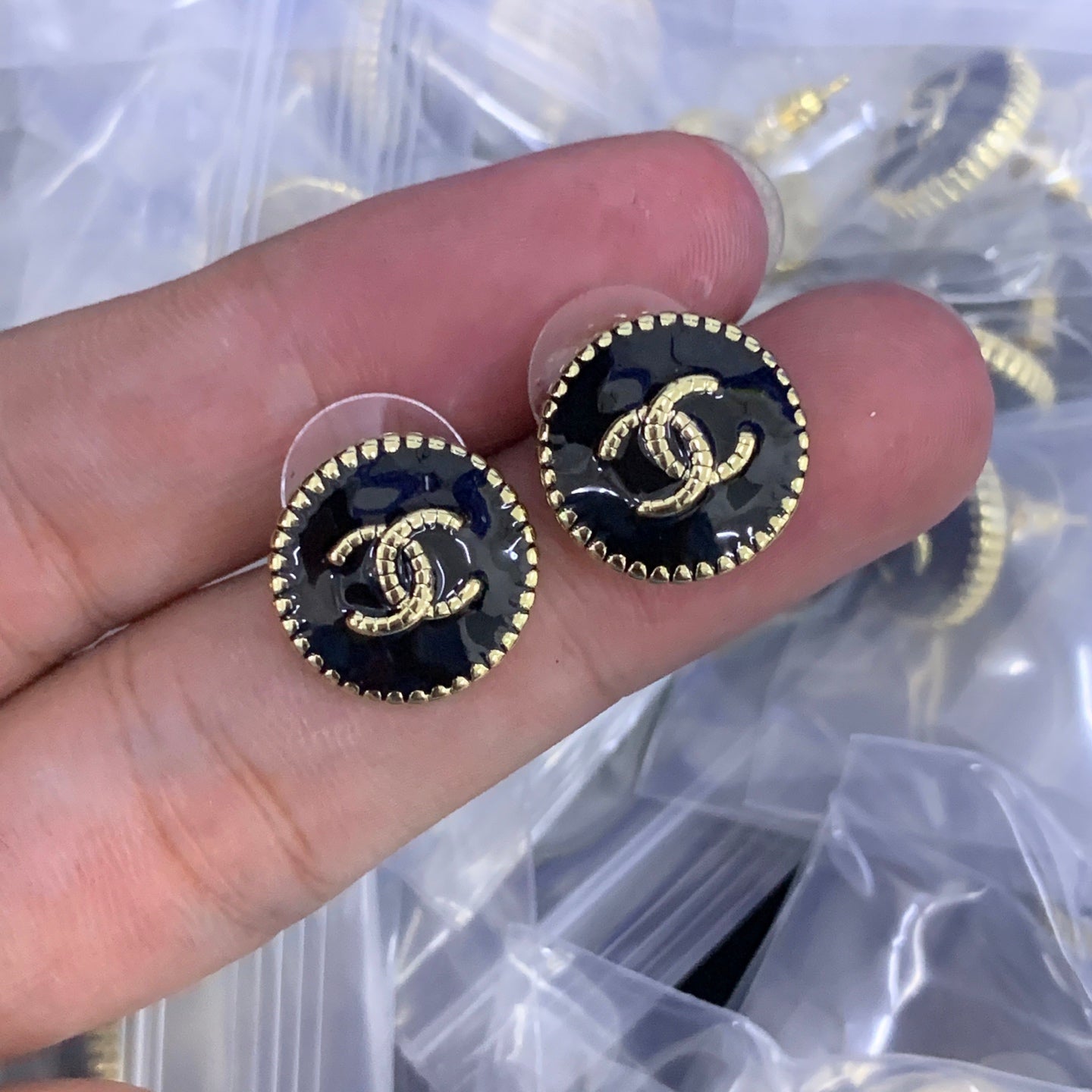 LuxluxHouse Low Price And High Quality Accessories Chanel