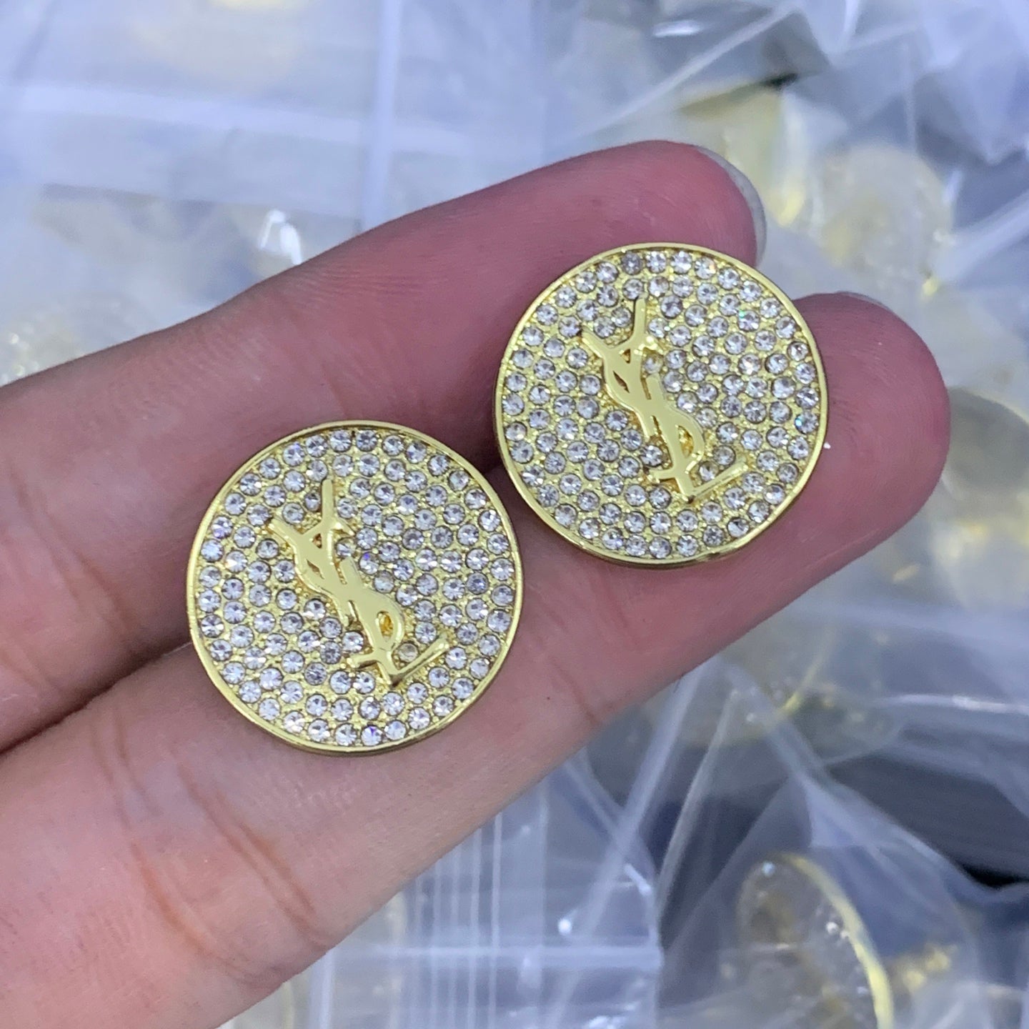 LuxluxHouse Low Price And High Quality Accessories YSL