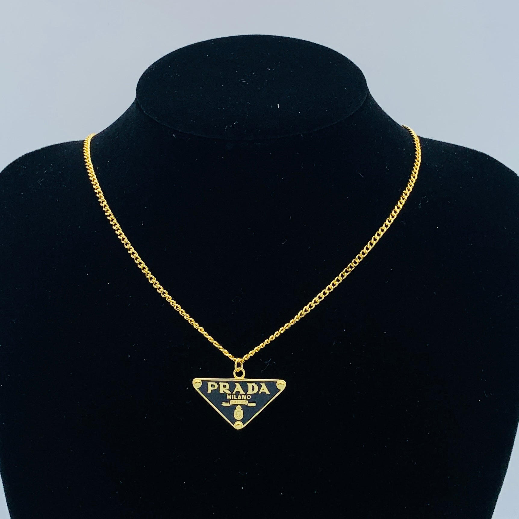 LuxluxHouse Low Price And High Quality Accessories Prada