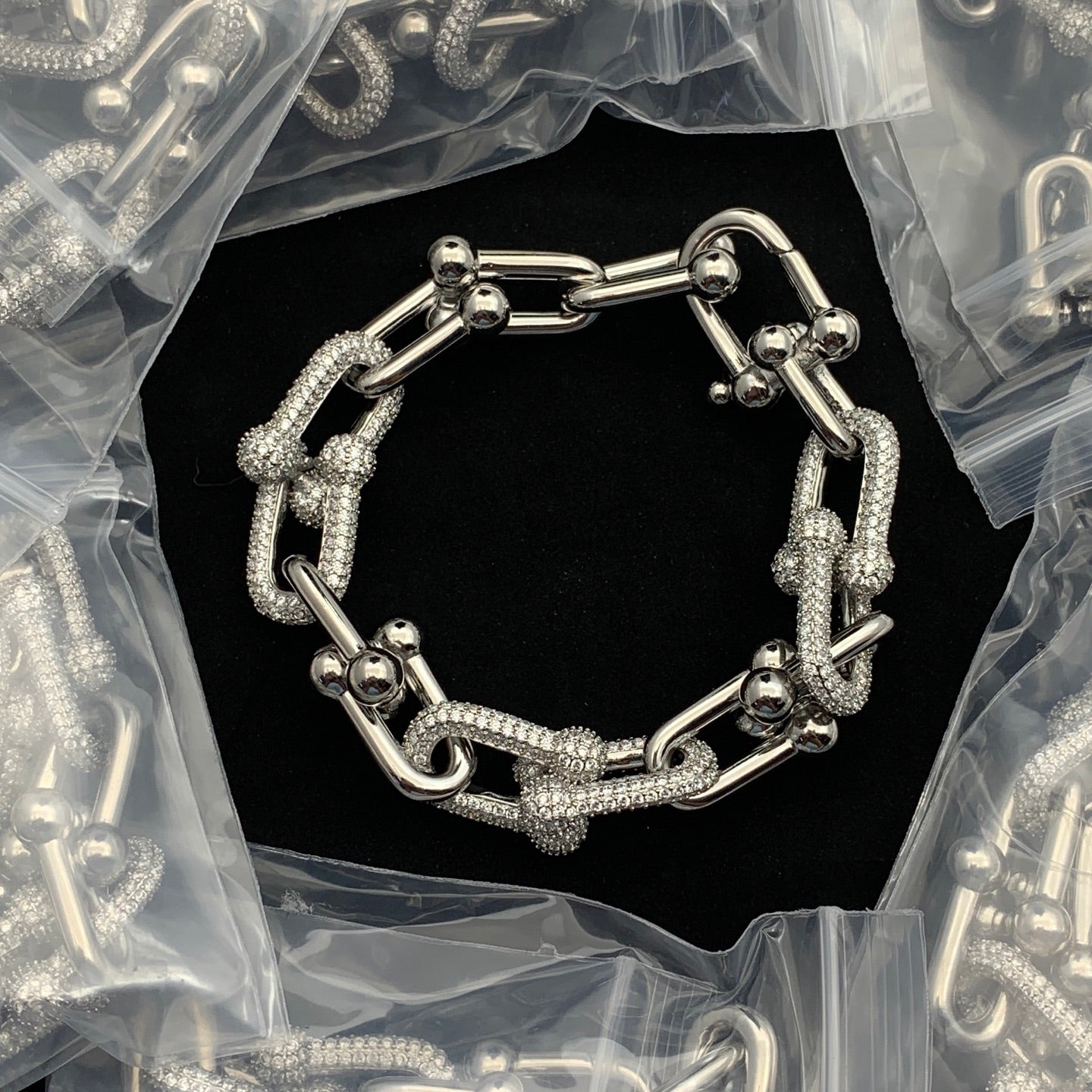 LuxluxHouse Low Price And High Quality Accessories Tiffany