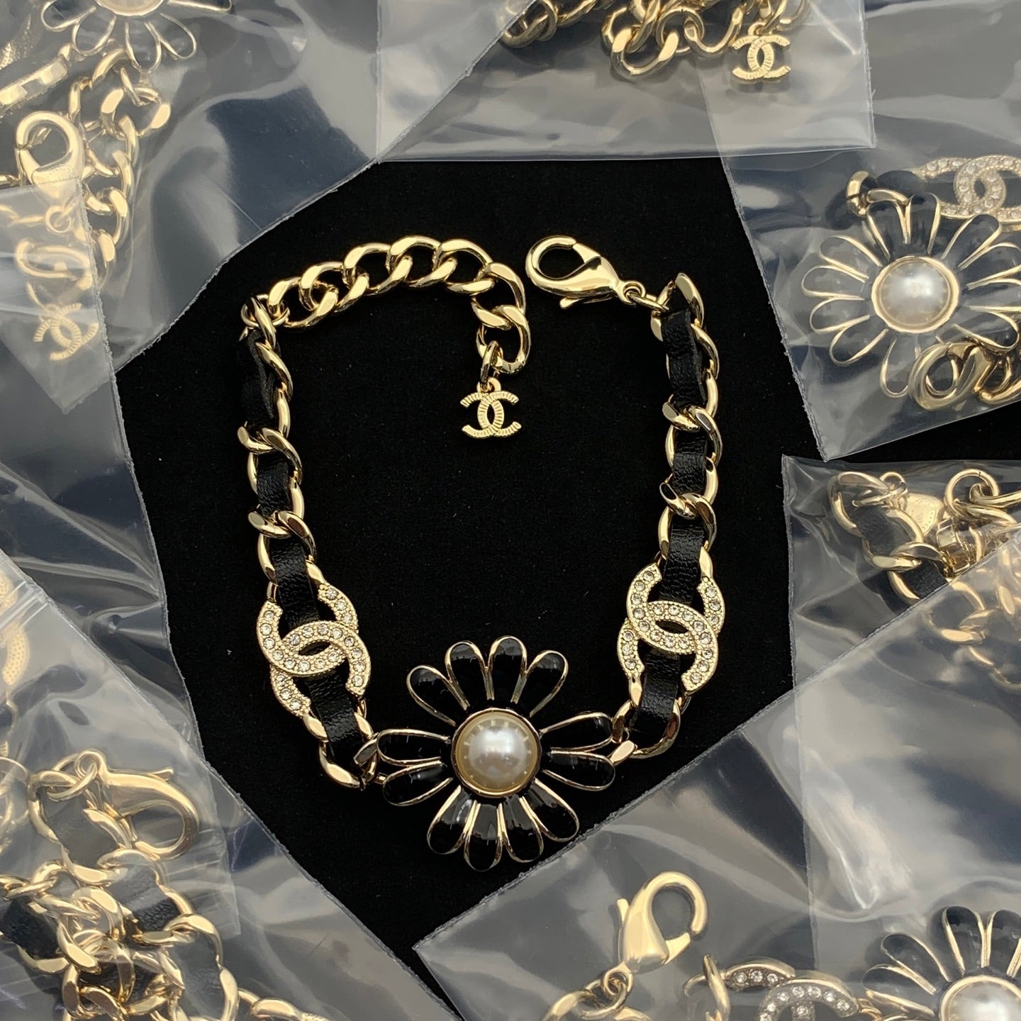 LuxluxHouse Low Price And High Quality Accessories Chanel