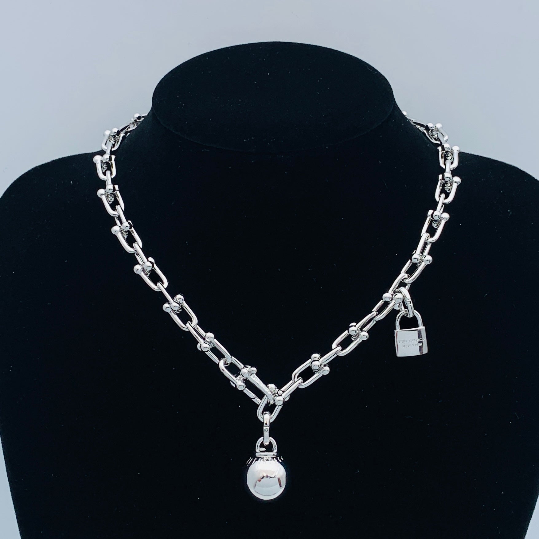 LuxluxHouse Low Price And High Quality Accessories Tiffany