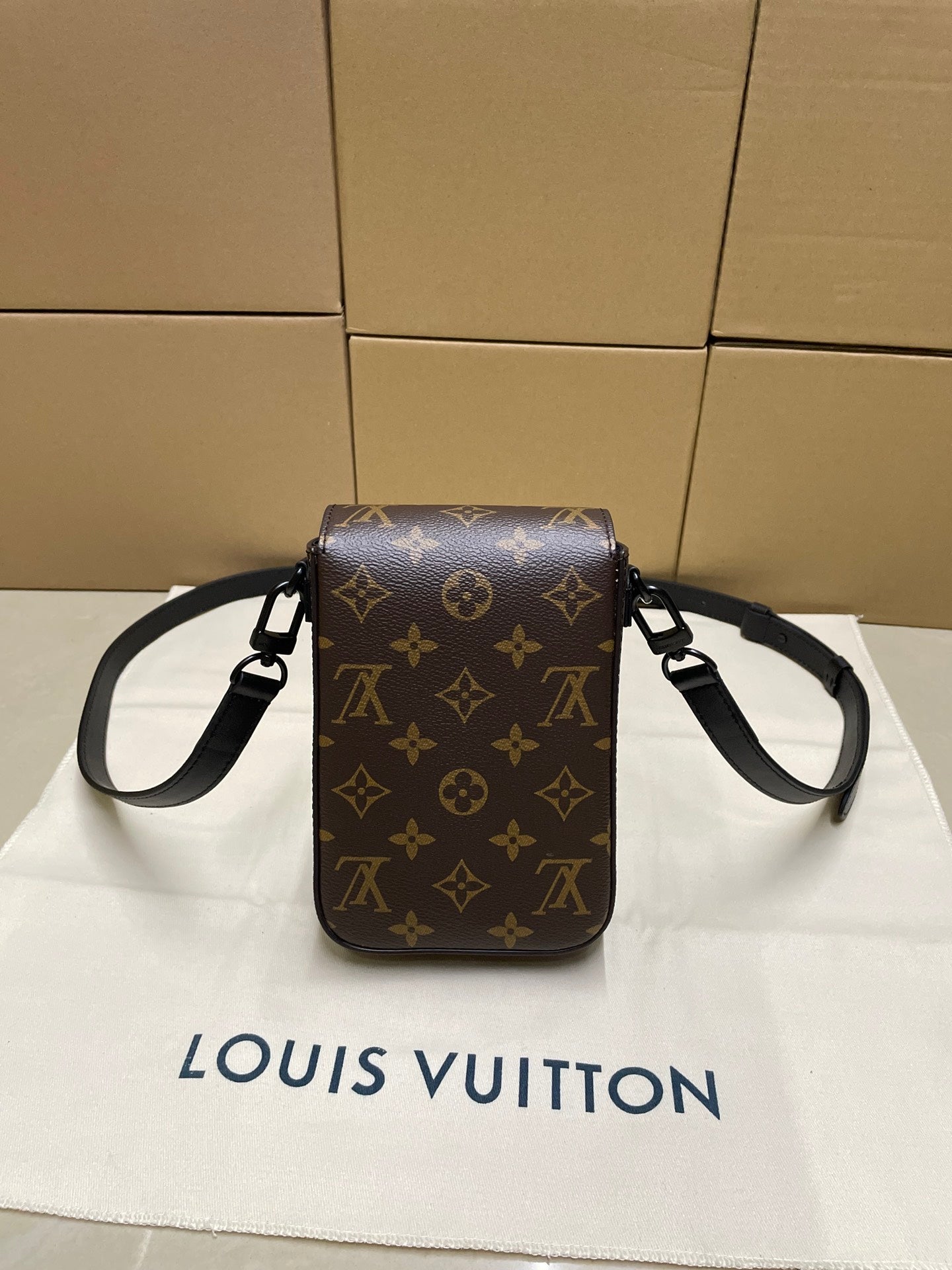 LuxluxHouse Best Quality Bags Louis Vuitton Men