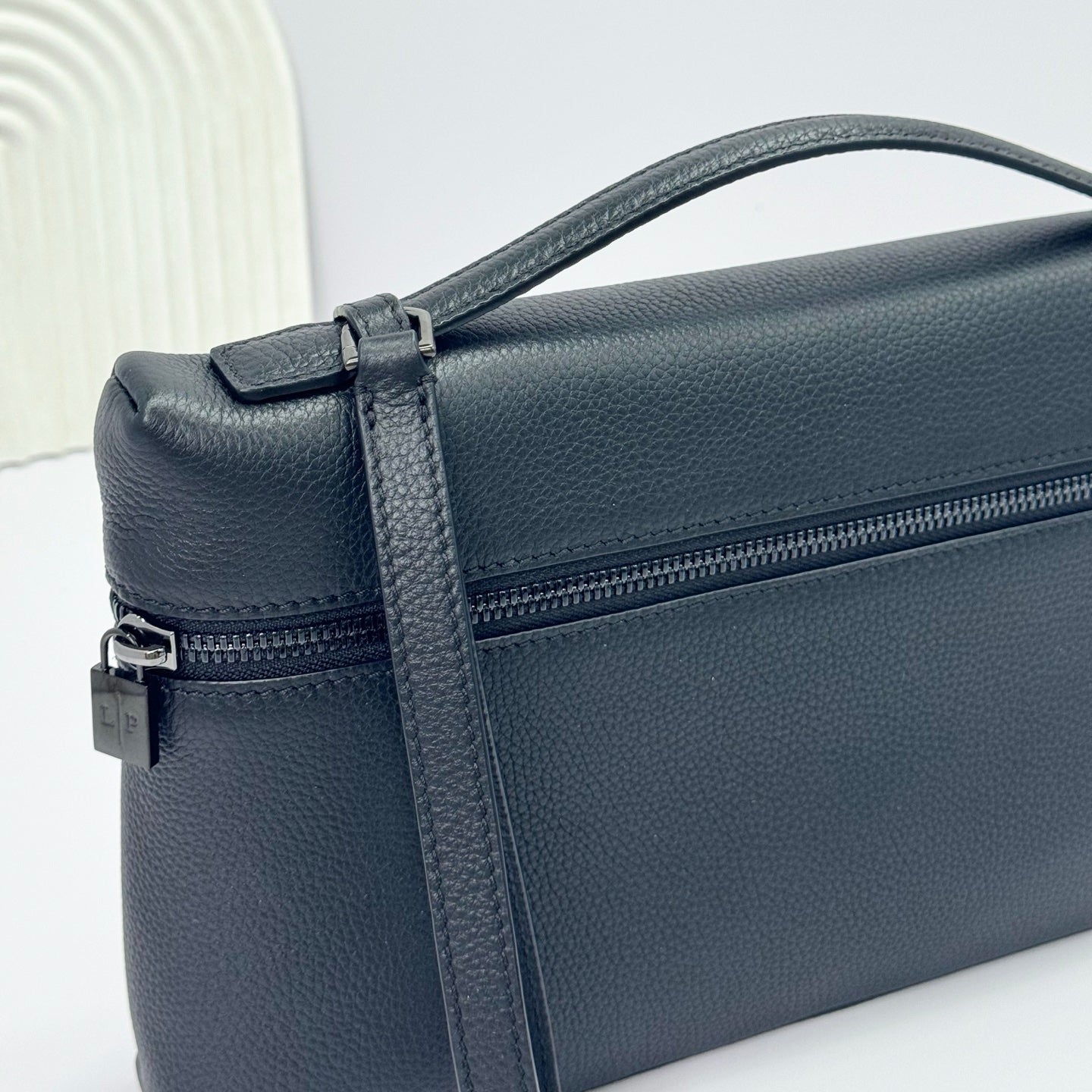 LuxluxHouse Best Quality Bags Loro Piana Women