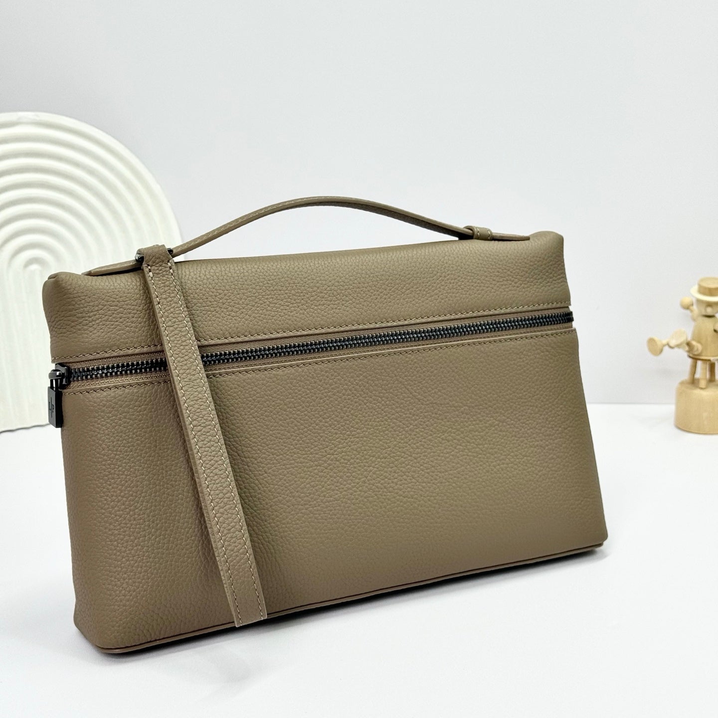 LuxluxHouse Best Quality Bags Loro Piana Women