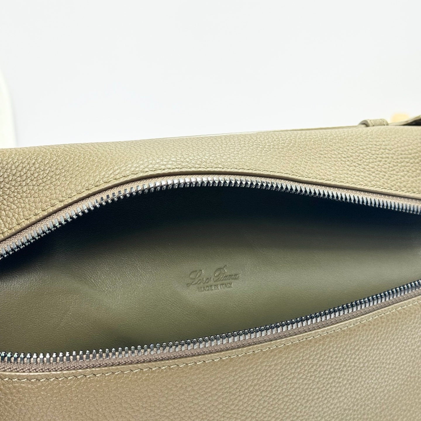 LuxluxHouse Best Quality Bags Loro Piana Women