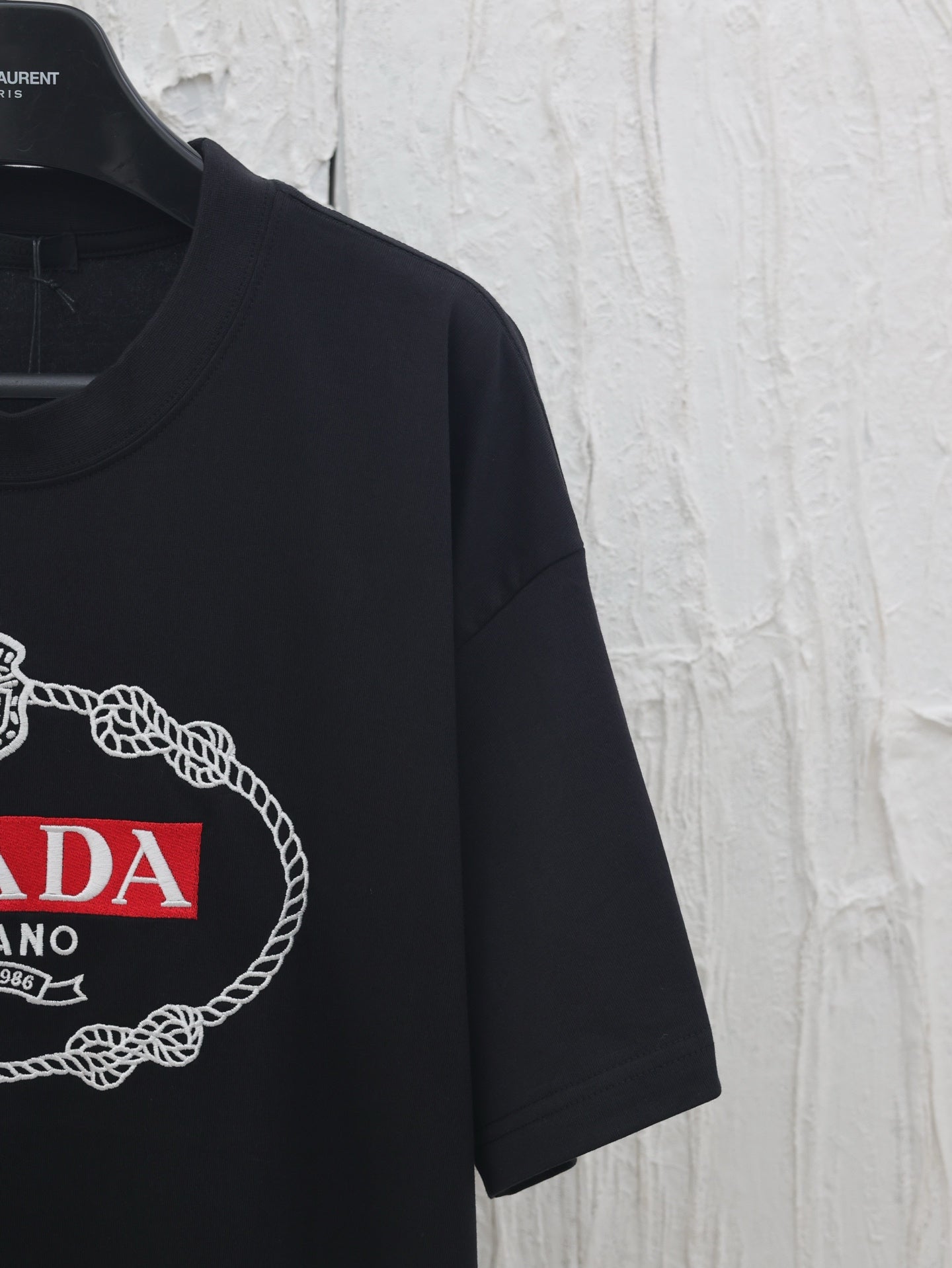 LuxluxHouse Best Quality Clothes T-shirt Prada