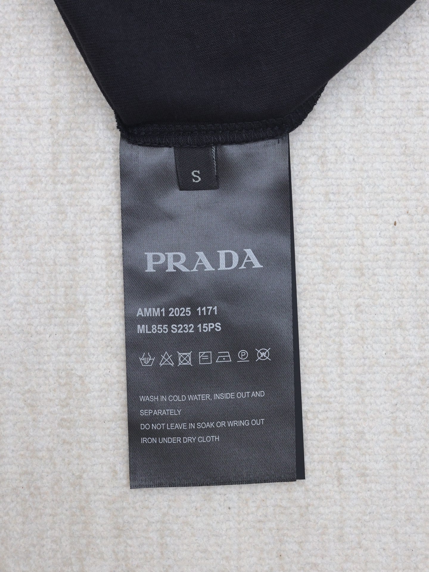 LuxluxHouse Best Quality Clothes T-shirt Prada
