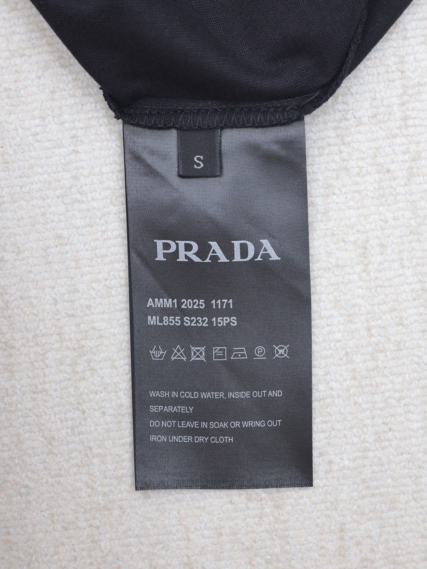 LuxluxHouse Best Quality Clothes T-shirt Prada