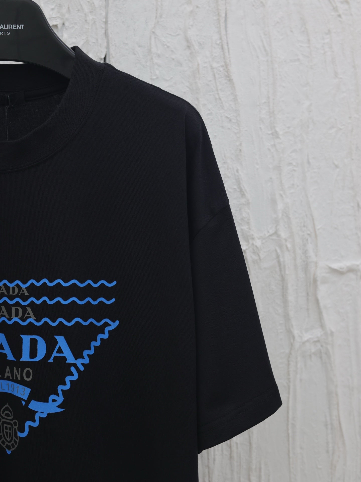 LuxluxHouse Best Quality Clothes T-shirt Prada