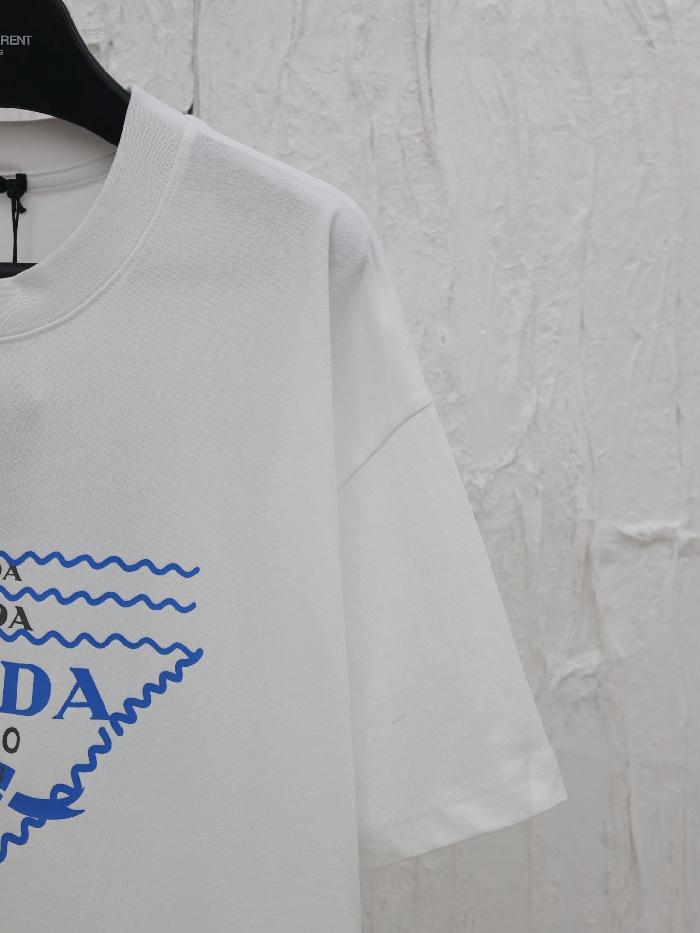 LuxluxHouse Best Quality Clothes T-shirt Prada