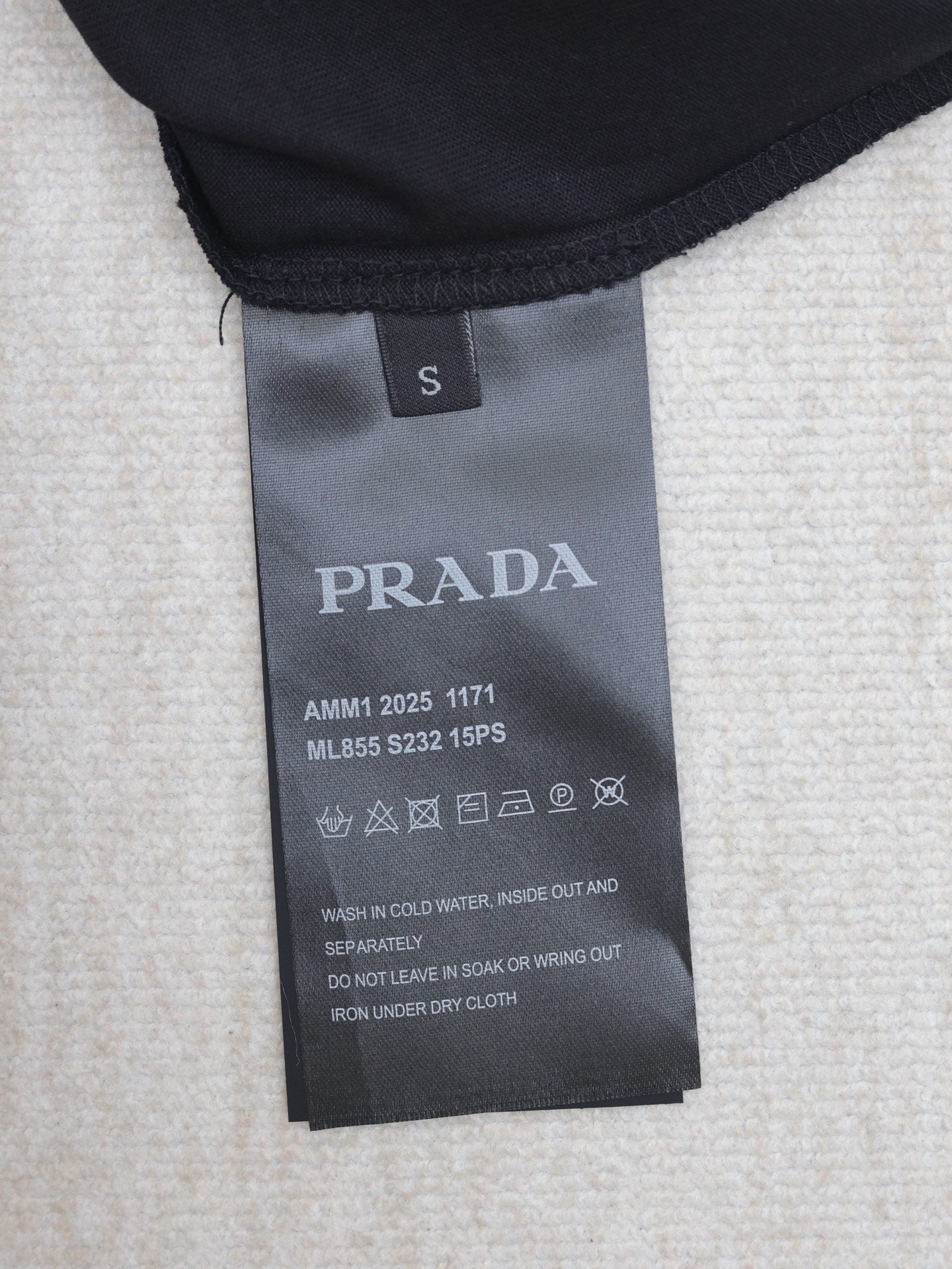 LuxluxHouse Best Quality Clothes T-shirt Prada