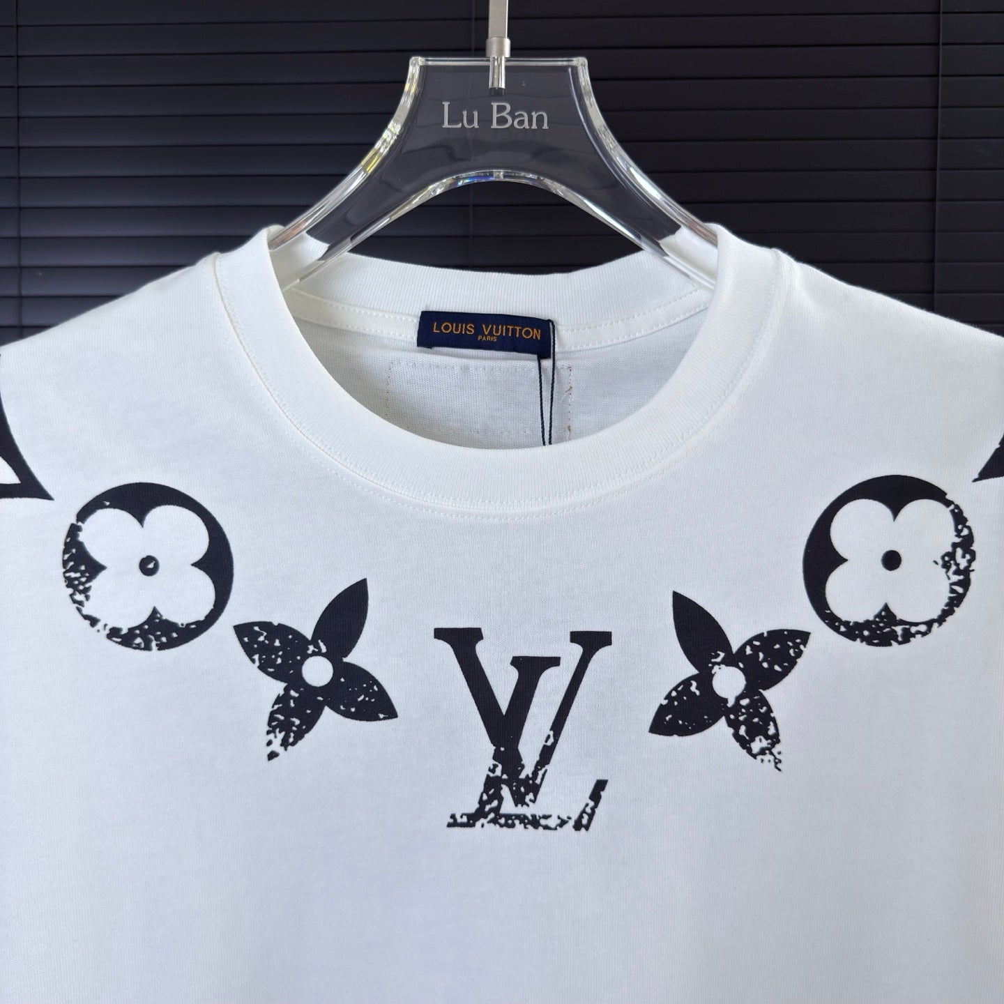 LuxluxHouse Best Quality Clothes T-shirt Louis Vuitton
