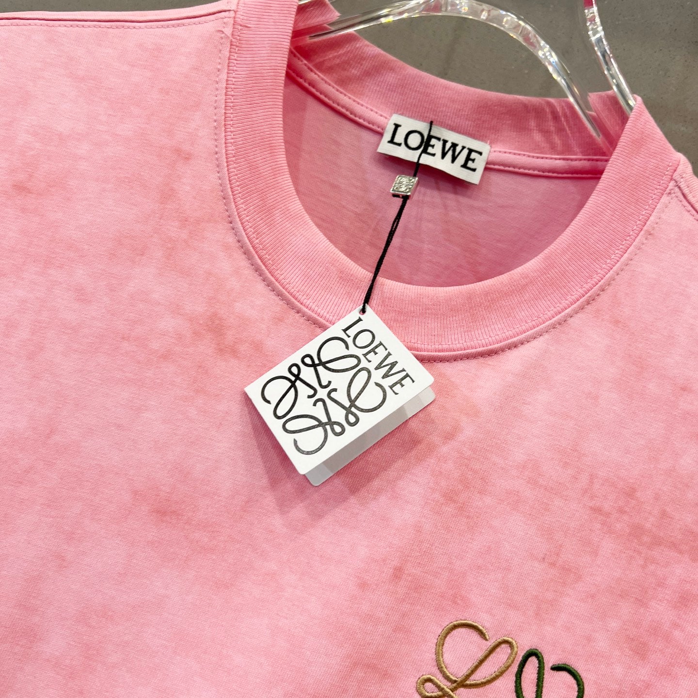 LuxluxHouse Best Quality Clothes T-shirt Loewe